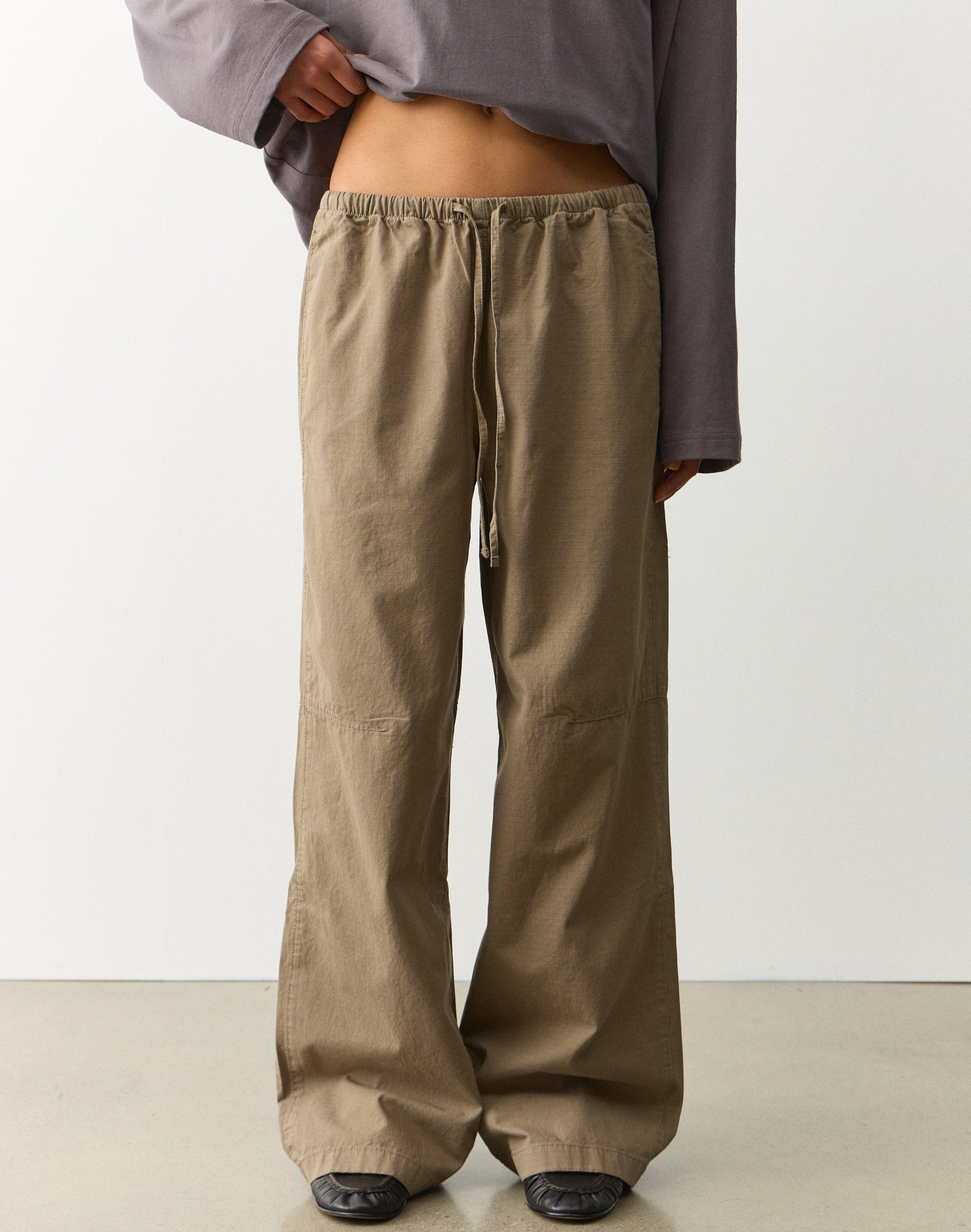 Cotton Low Rise Tie Waist Pant in Cargo Khaki | Glassons AU