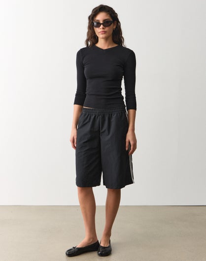 Low Rise Longline Short
