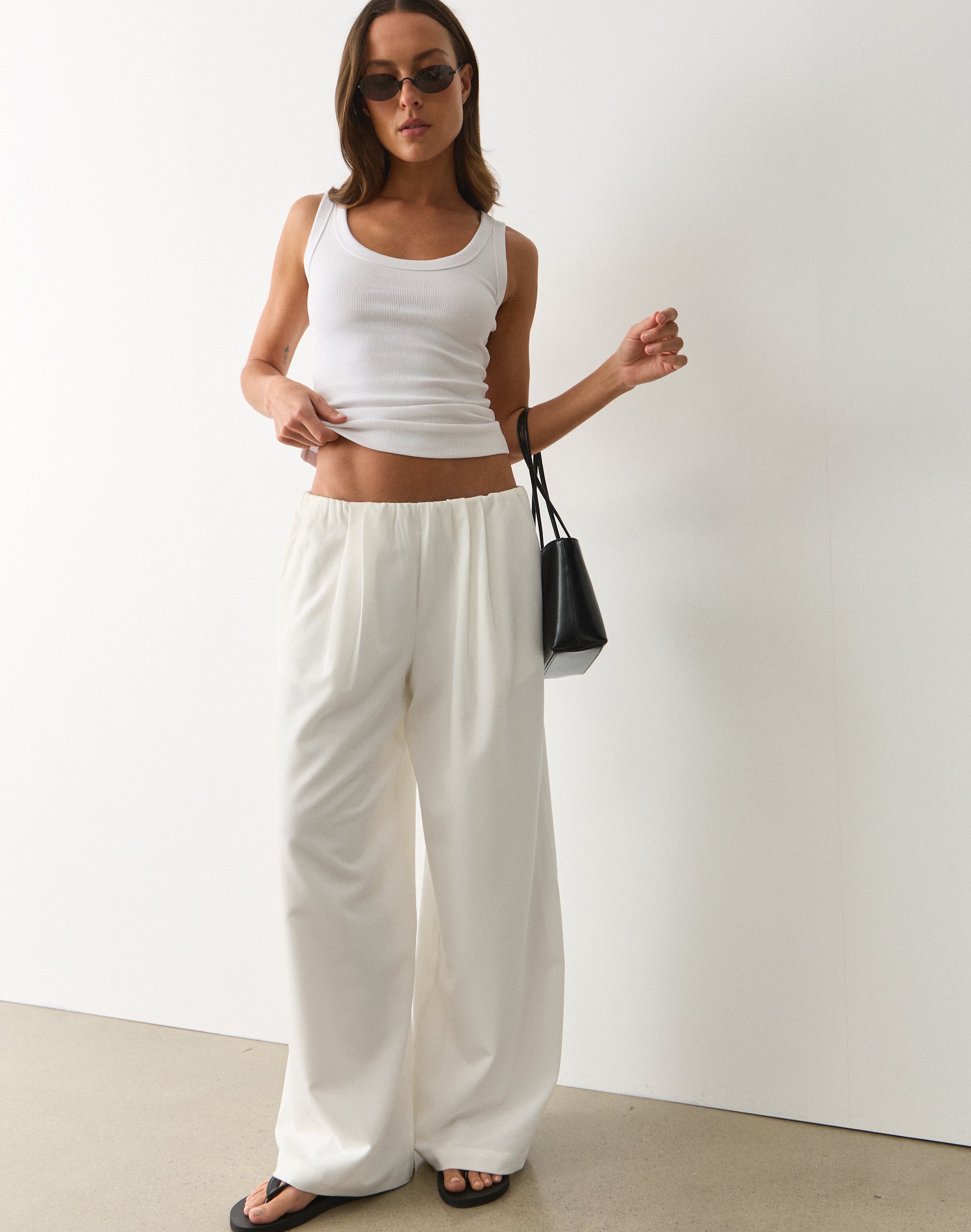 Low Rise Gathered Waist Tailored Pant in Milk | Glassons US