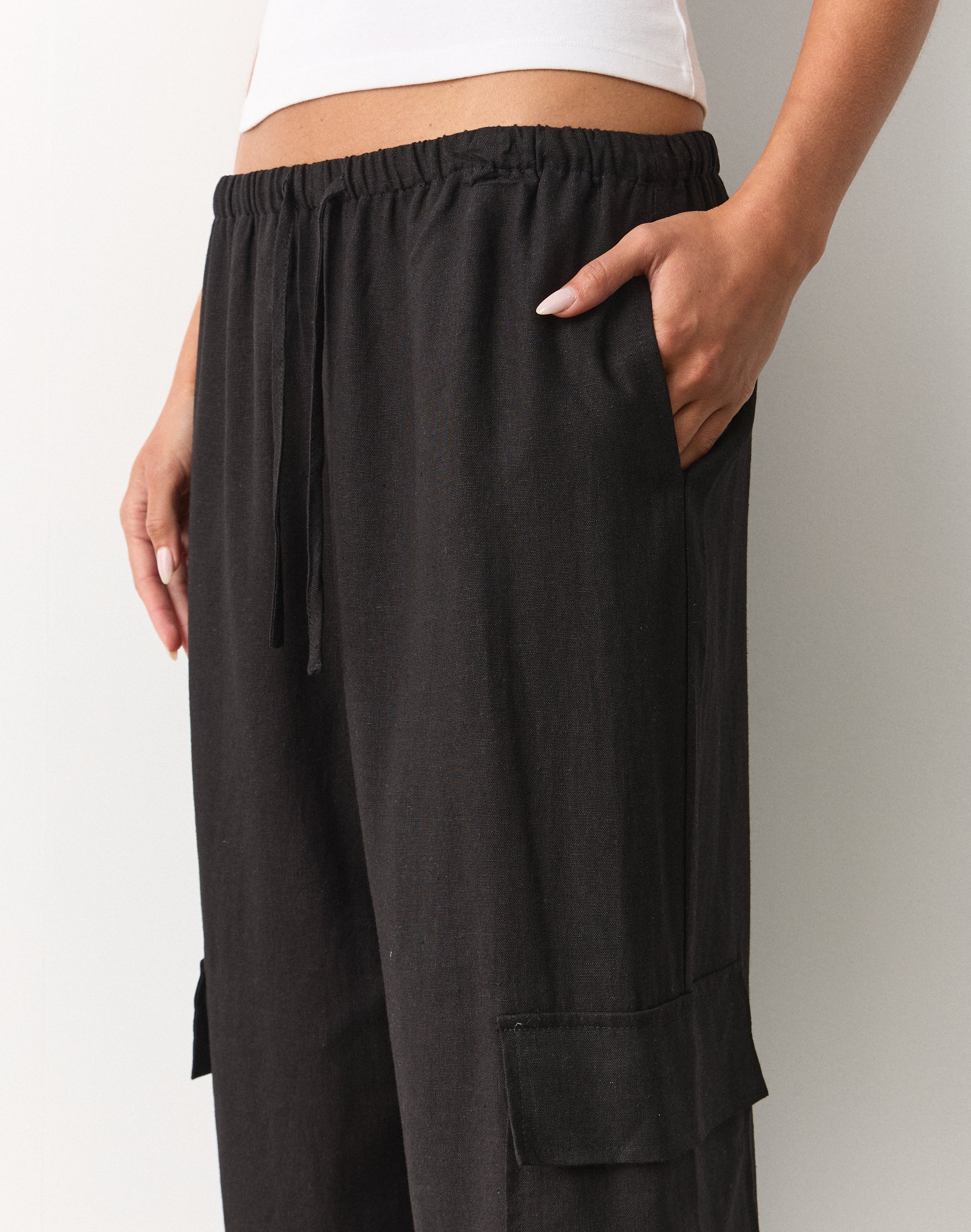 Linen Blend Cargo Pant in Black | Glassons US