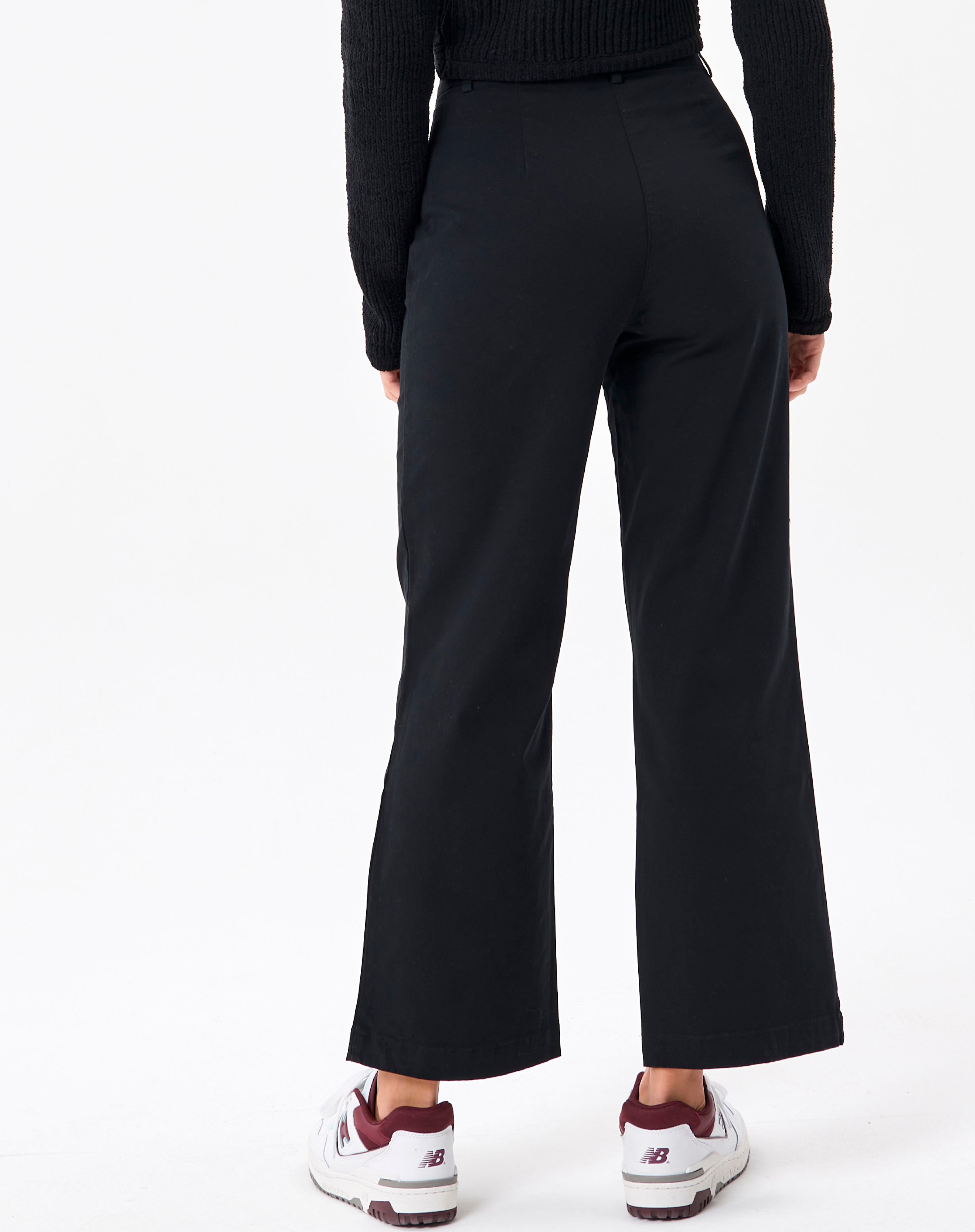 Straight Leg Pant in Black | Glassons