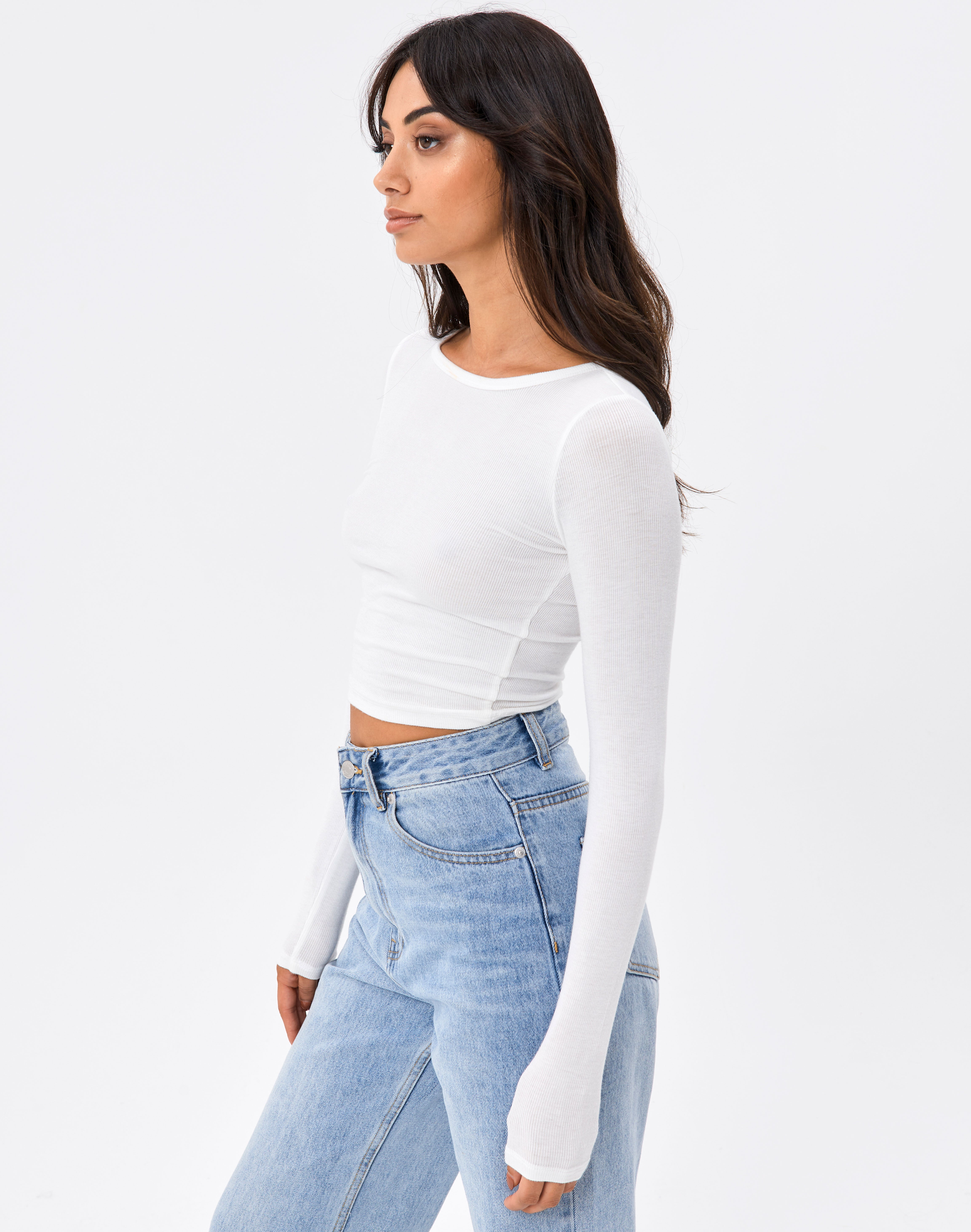 Crew Neck Long Sleeve Top in White 