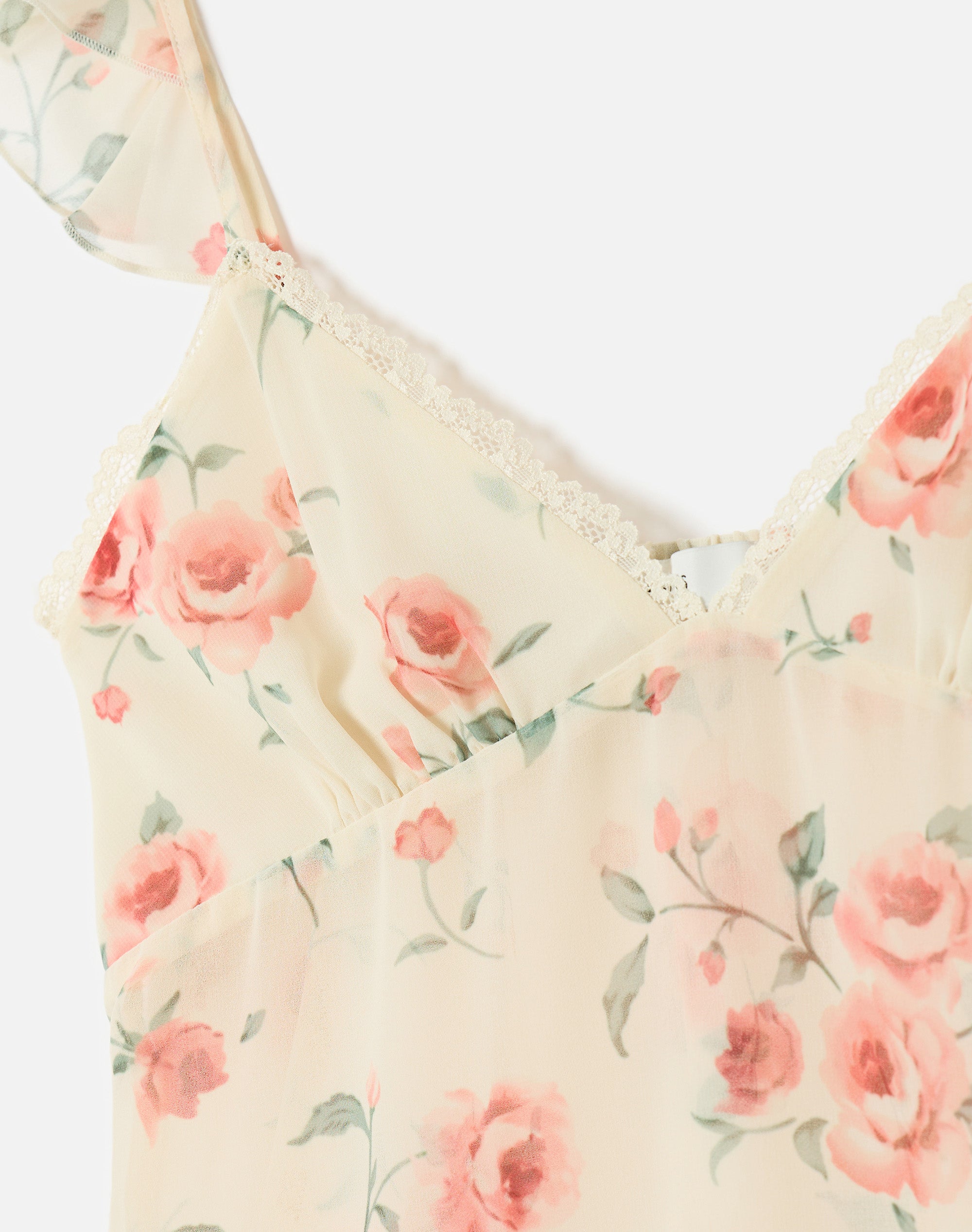 かりんHer lip to Lace Trimmed Floral Chiffon Lace Trim Cami in Lailah Roses | Glassons US