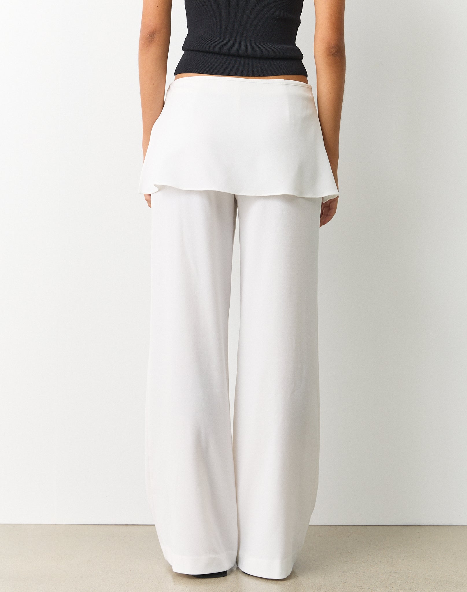 Tie Detail Tailored Skirt Pants in Milk | Glassons