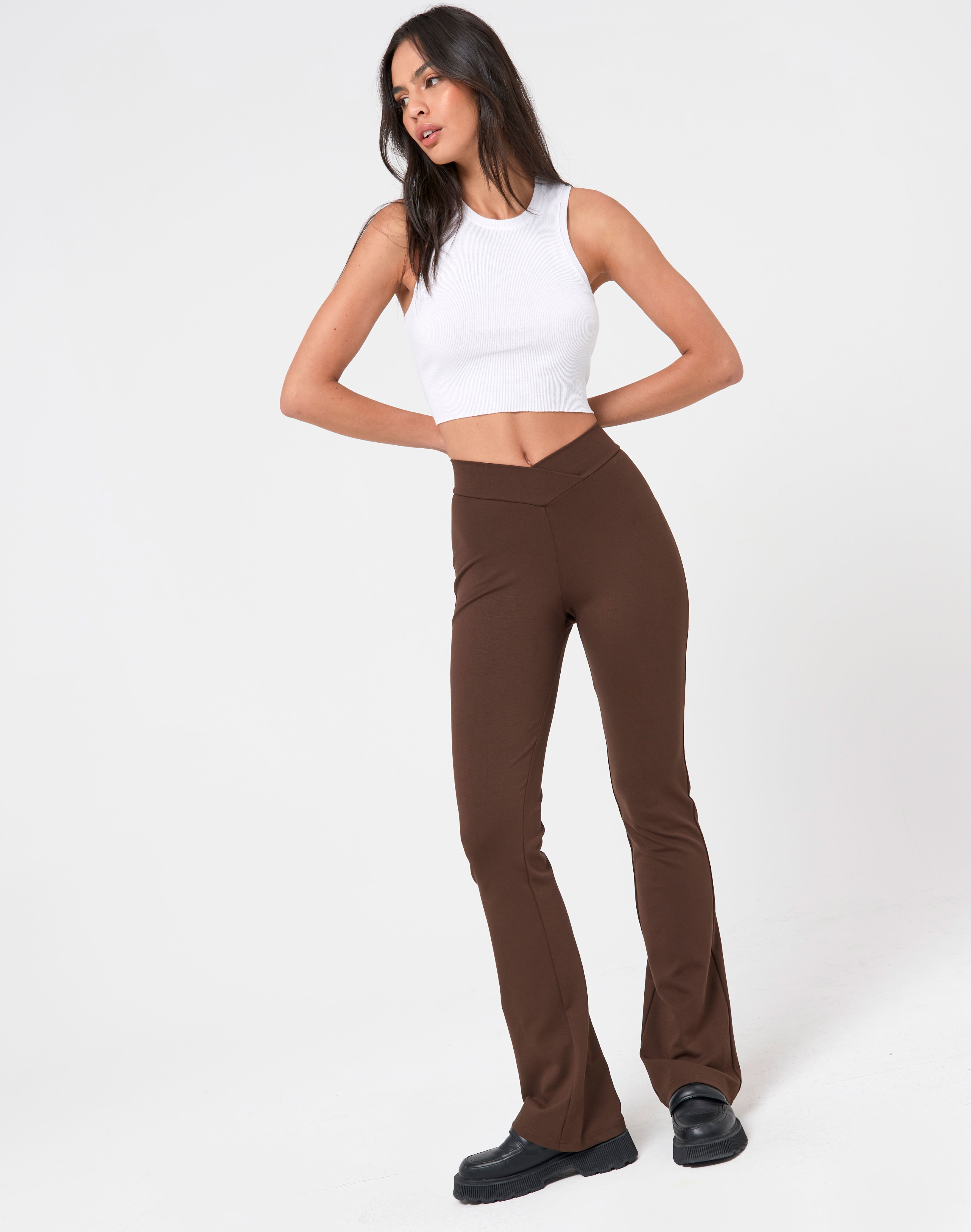 V Front Ponte Pant in Brown | Glassons