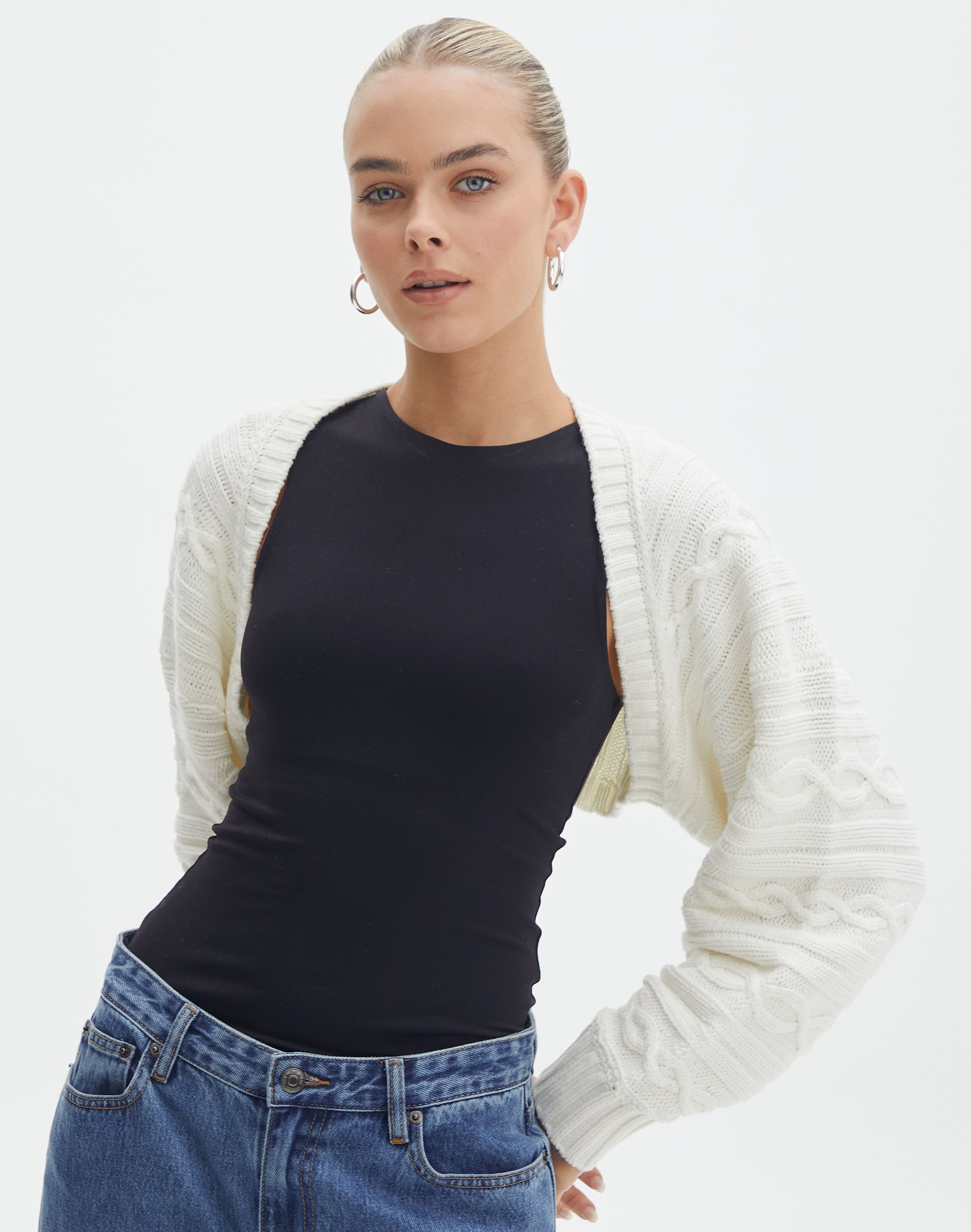 Oversized Cable Knit Long Sleeve Shrug in White | Glassons