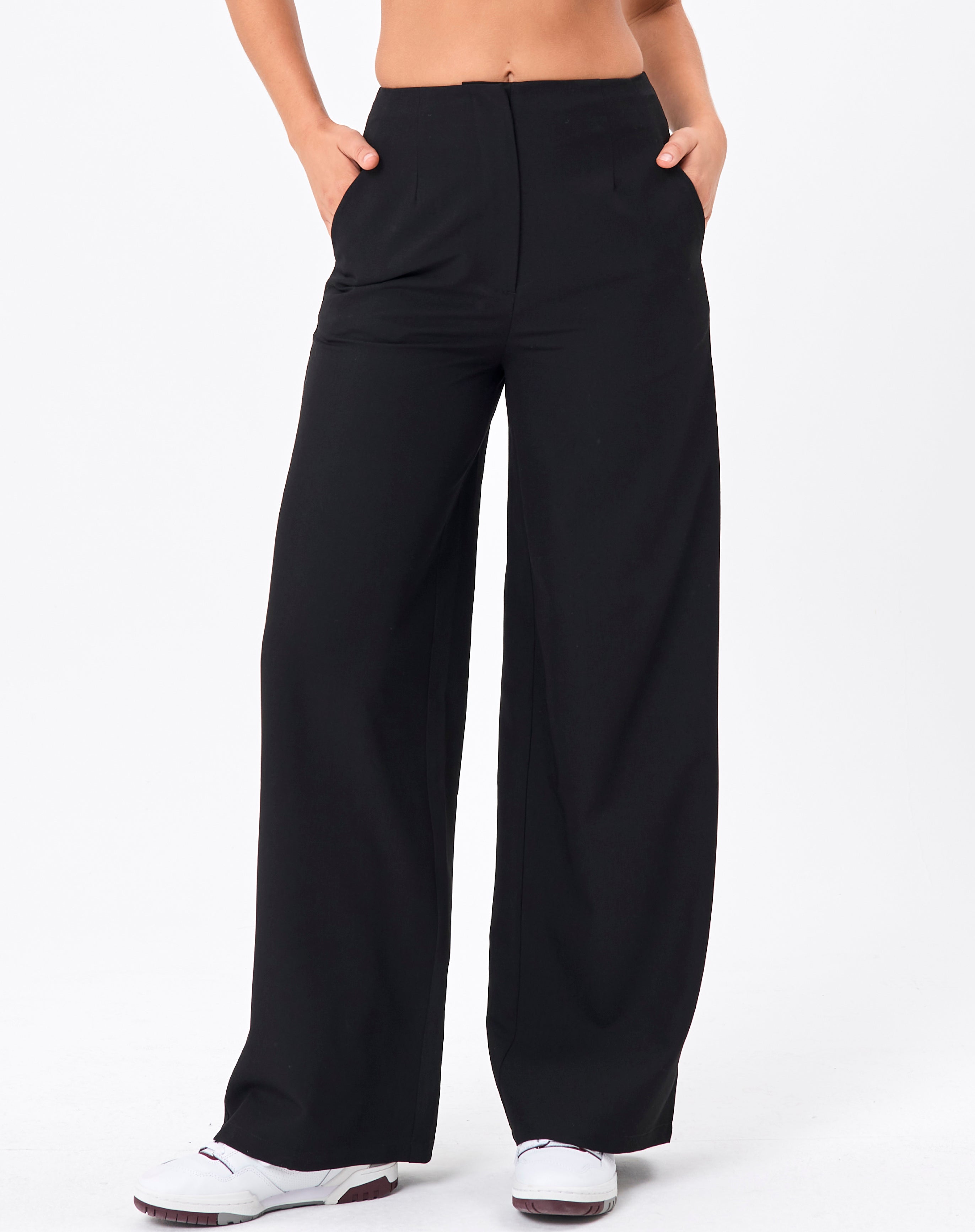 High Rise Wide Leg Pant in Black | Glassons