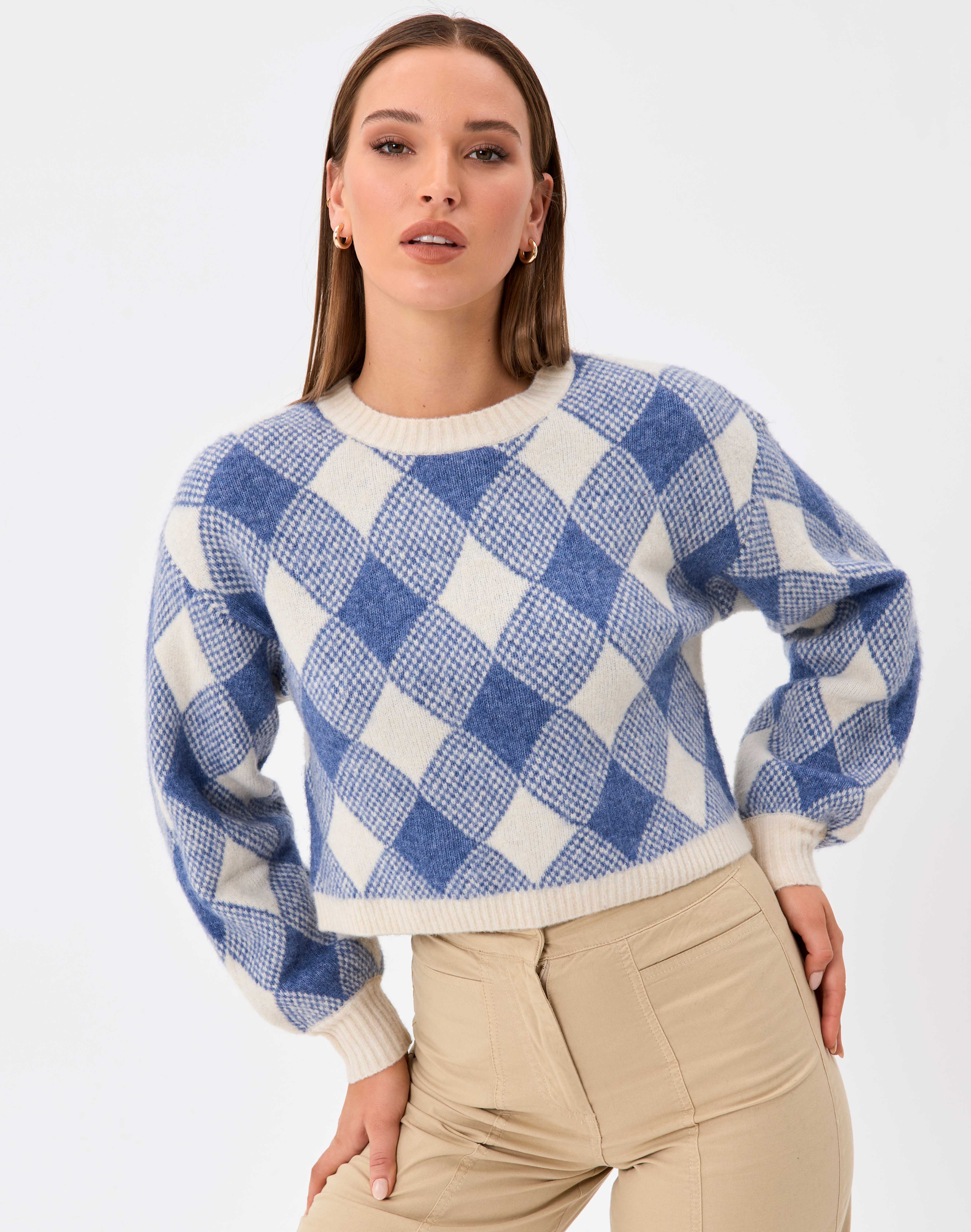 Cropped Long Sleeve Knit Jumper in 