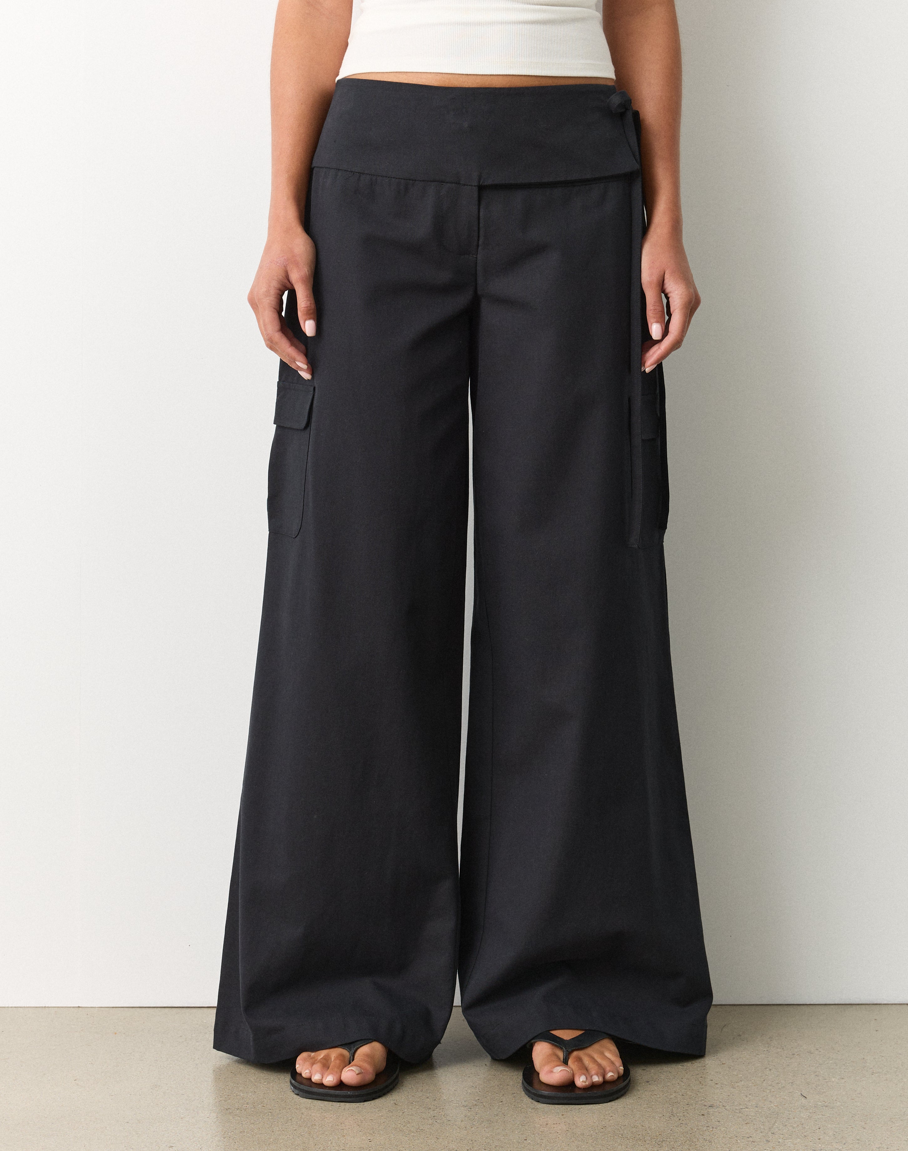 black woven twill tie detail velcro waist cargo