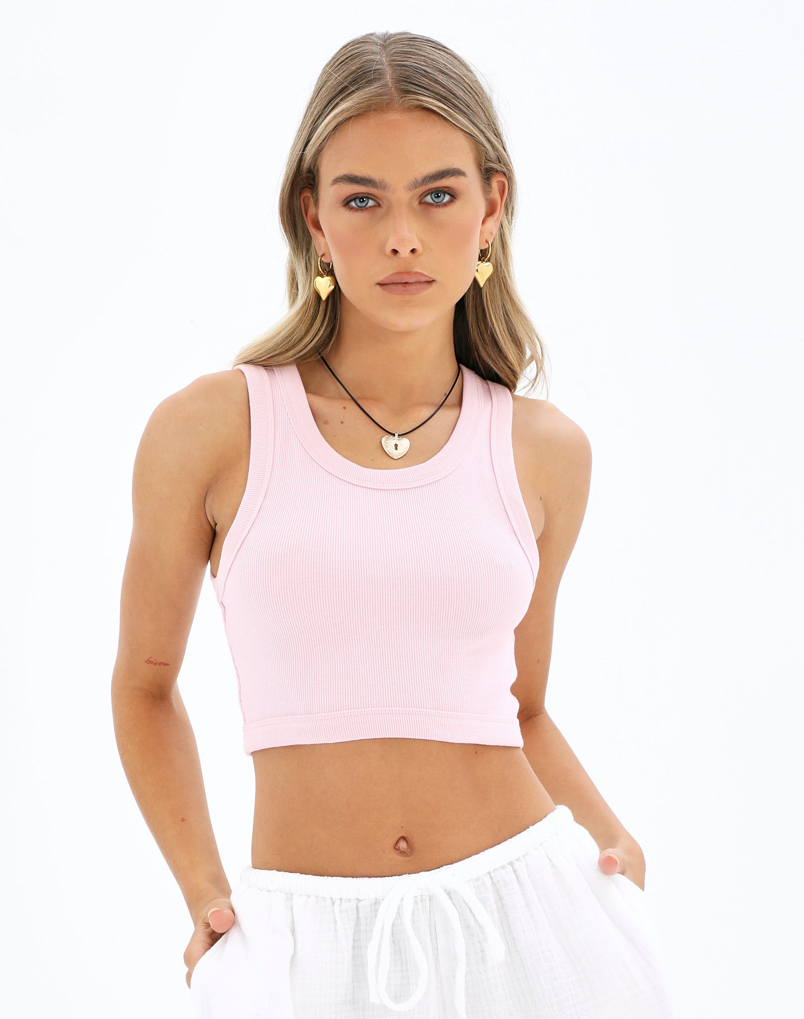 Ribbed Cropped Tank in Pink | Glassons