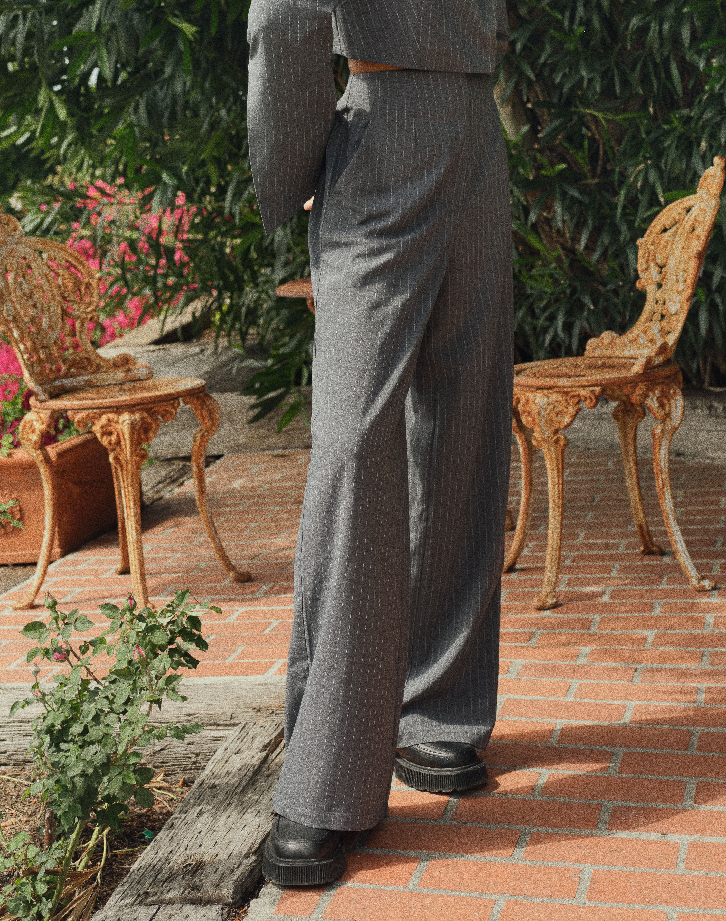 Pinstripe Wide Leg Pant in Stripe 