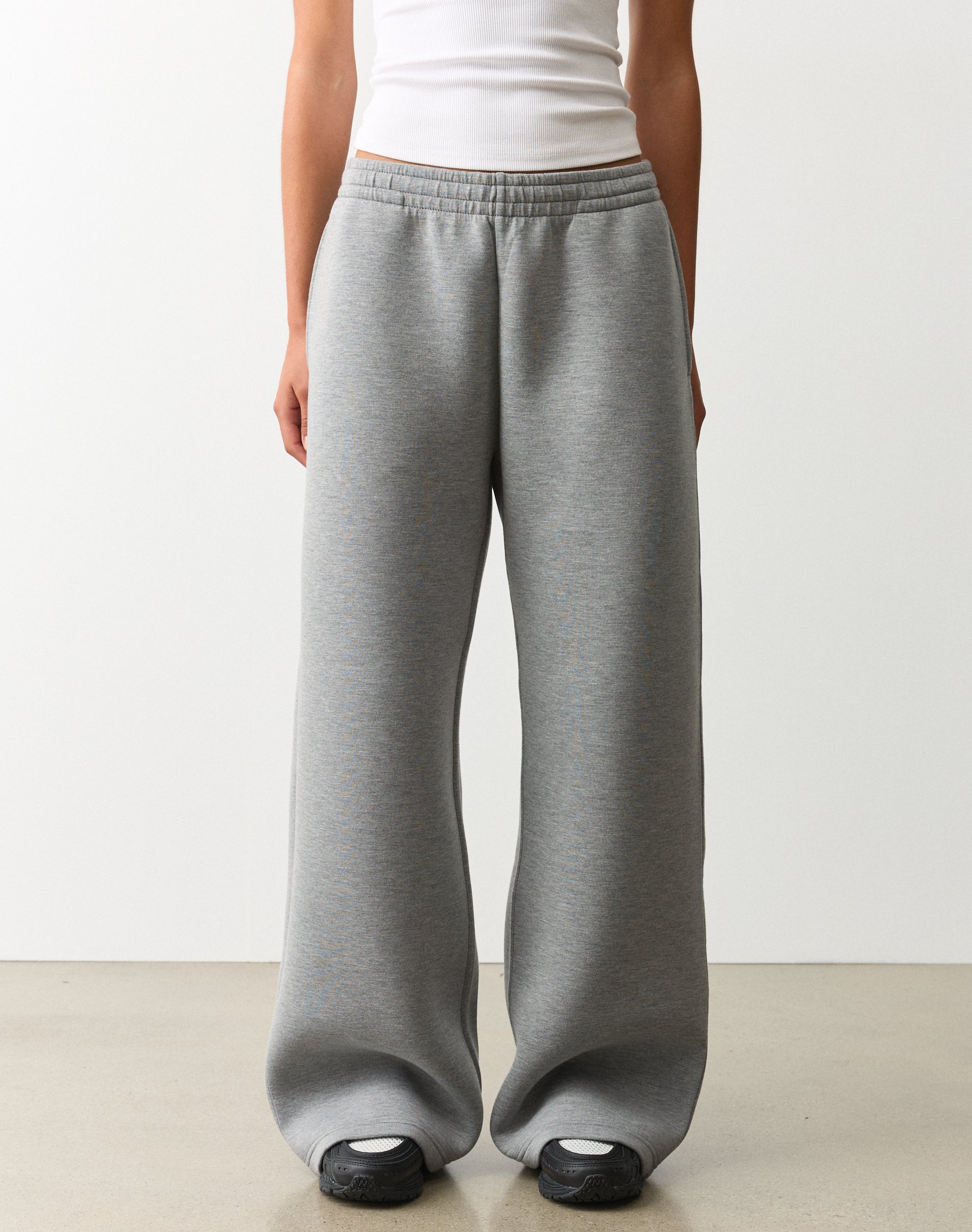 Low Rise Wide Leg Sweatpant in Mid Grey Marle | Glassons SG