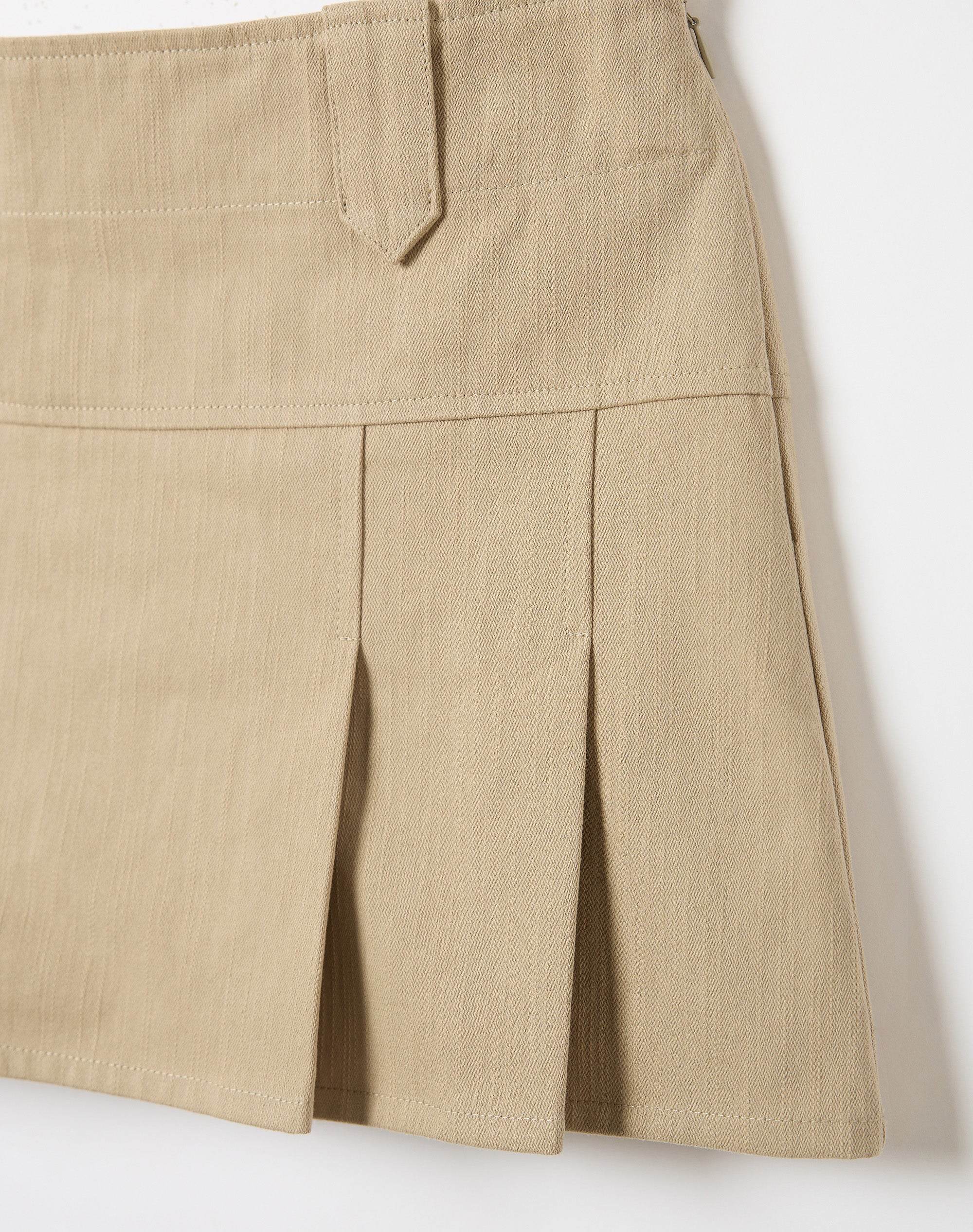 Low Rise Pleated Mini Skirt in Utility Beige | Glassons US