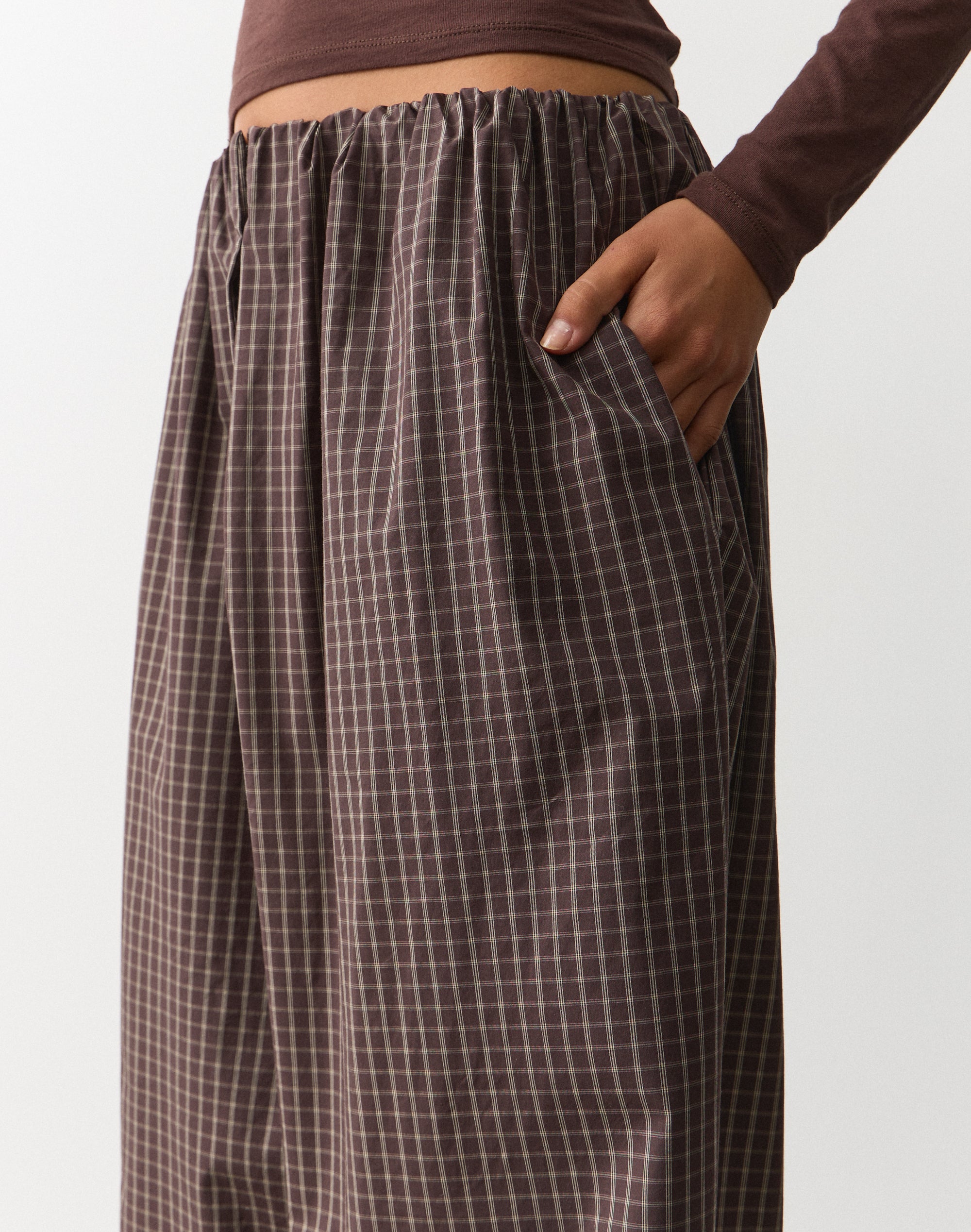 Low Rise Super Baggy Pant in Fudge X Utility Gimmie Check