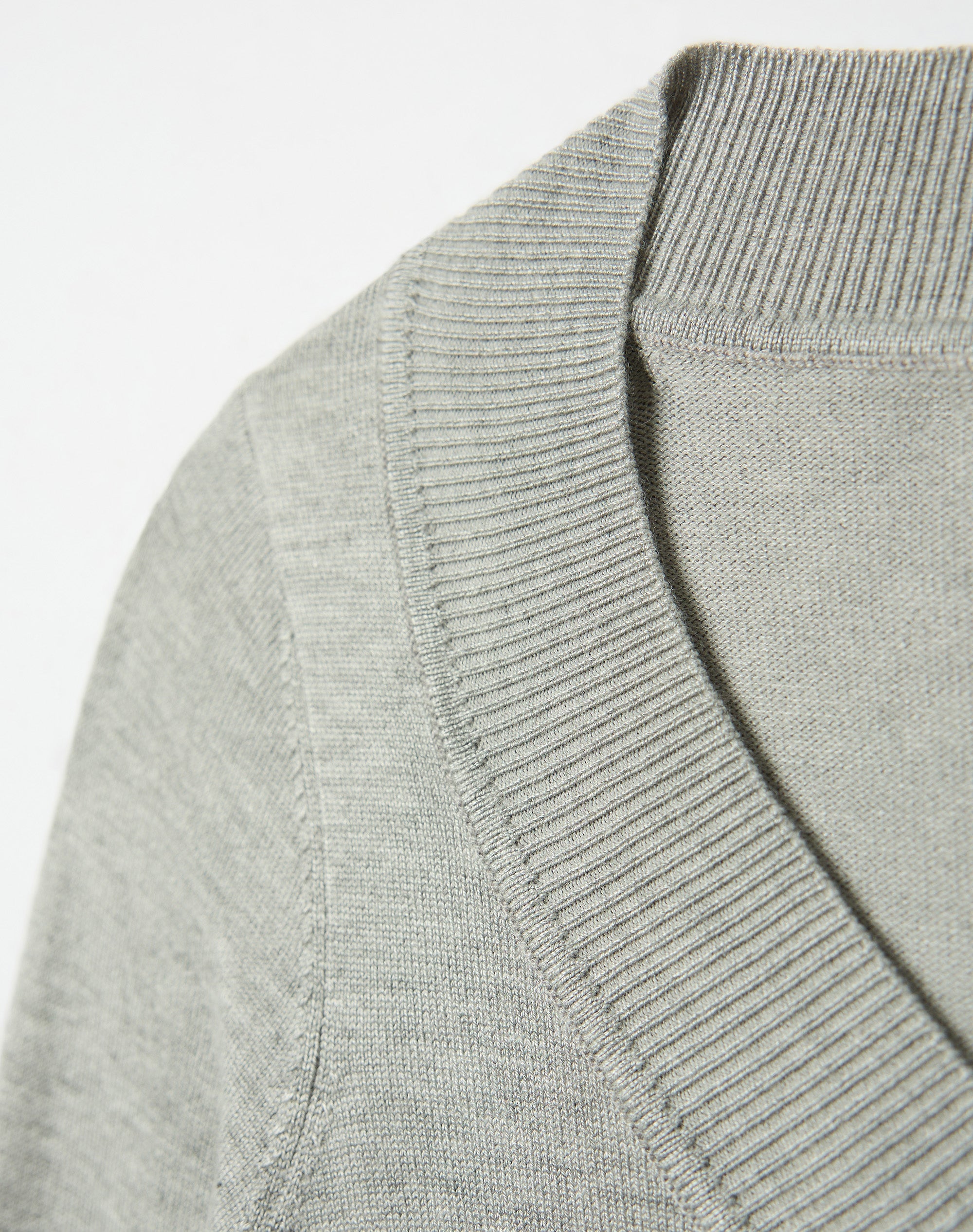 V Neck Knit Long Sleeve Top in Pale Grey Marle | Glassons US