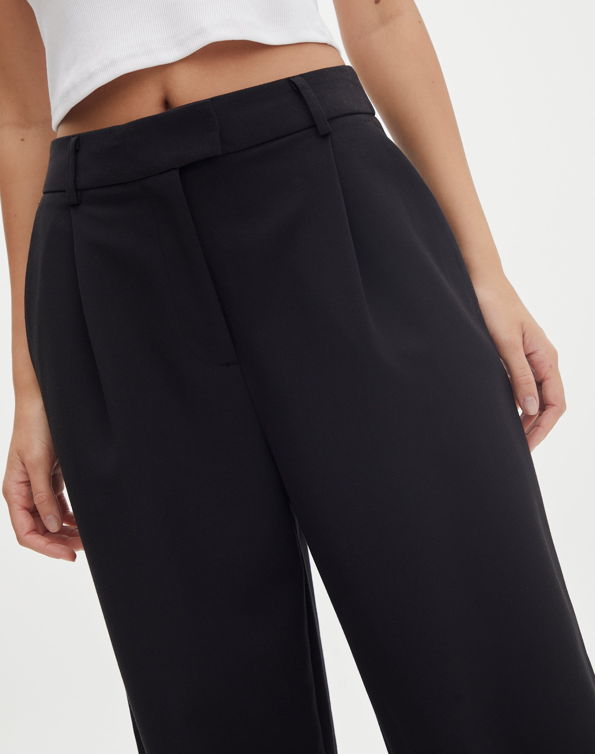 Buy Black Trousers & Pants for Women by Delan Online | Ajio.com