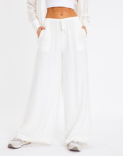 Textured Wide Leg Pant in White | Glassons