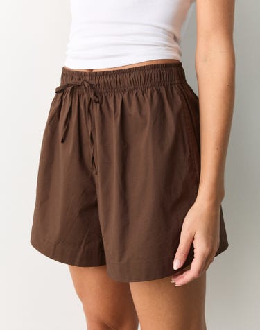 Poplin High Rise Tie Waist Short in Fudge Fantasy | Glassons