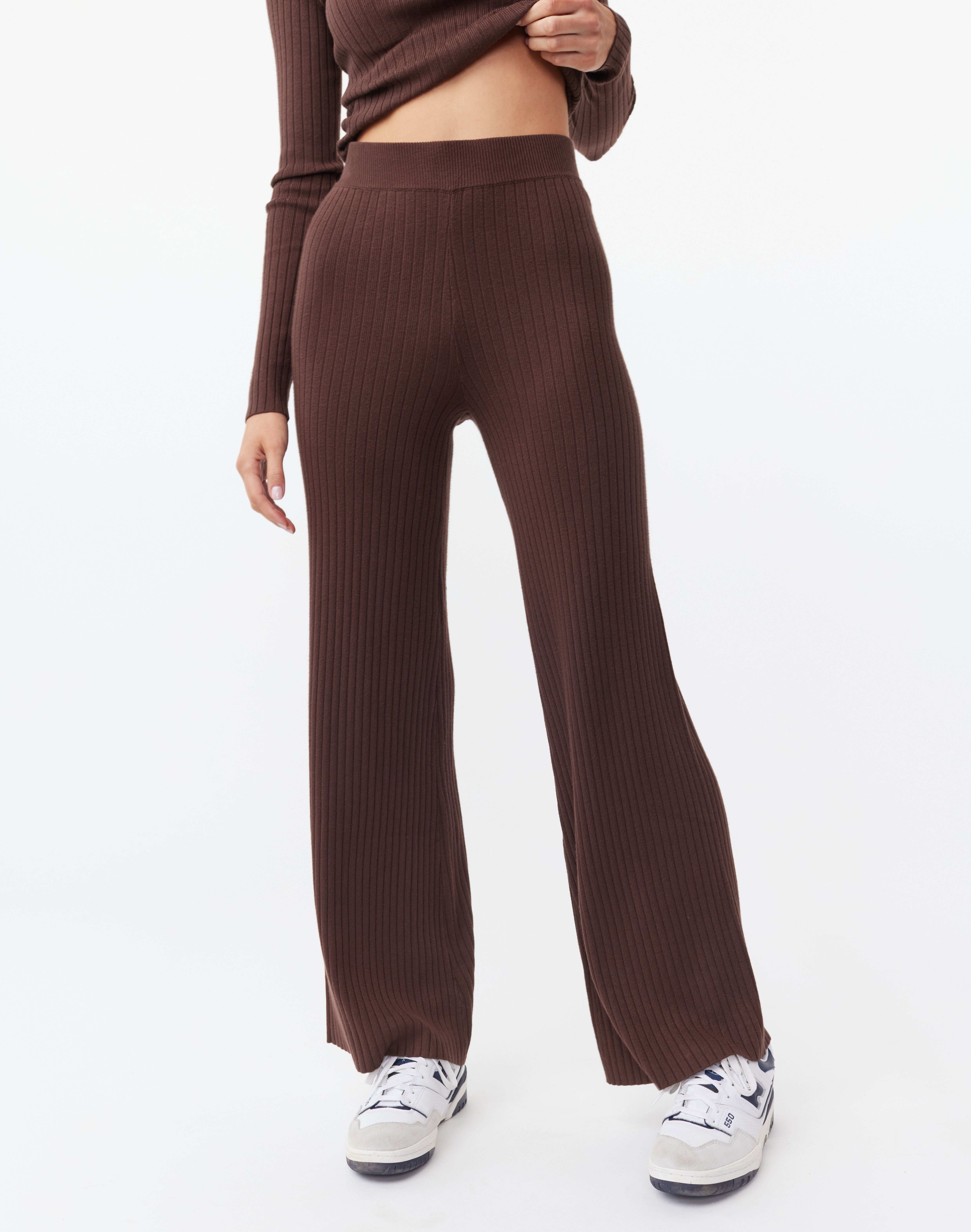 Recycled Ribbed Wide Leg Pant in Brown 