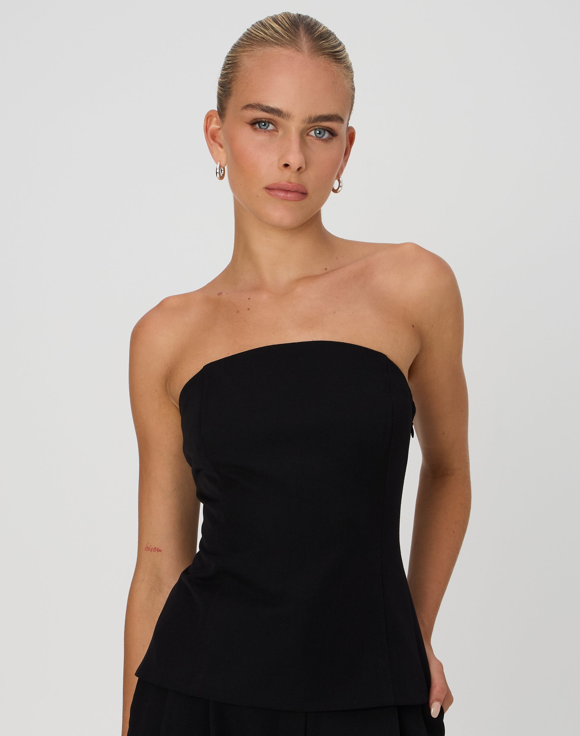 Tailored Strapless Top in Black
