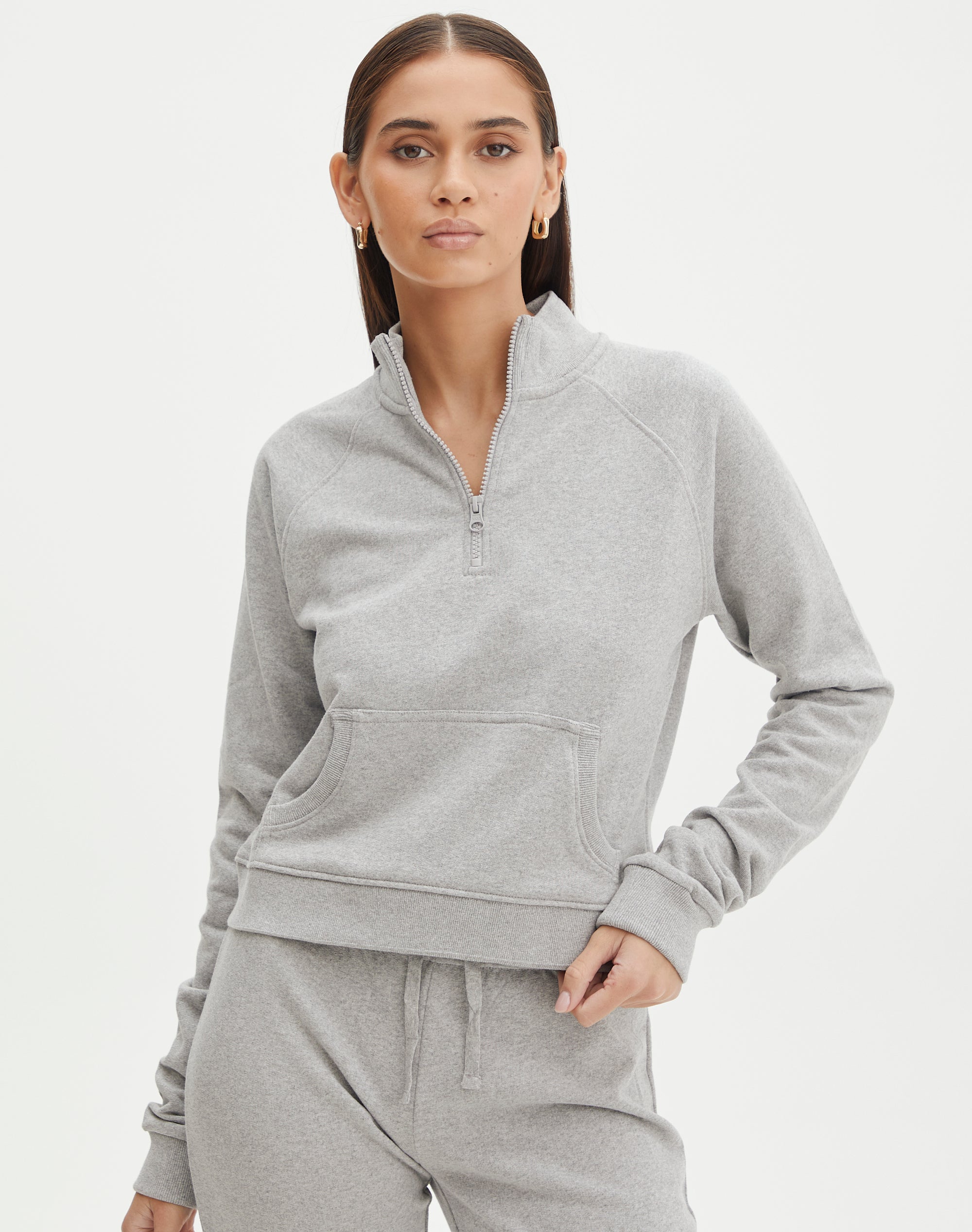 https://www.glassons.com/content/products/co-tash-long-sleeve-zip-top-pale-grey-marle-front-tl145596cot.jpg