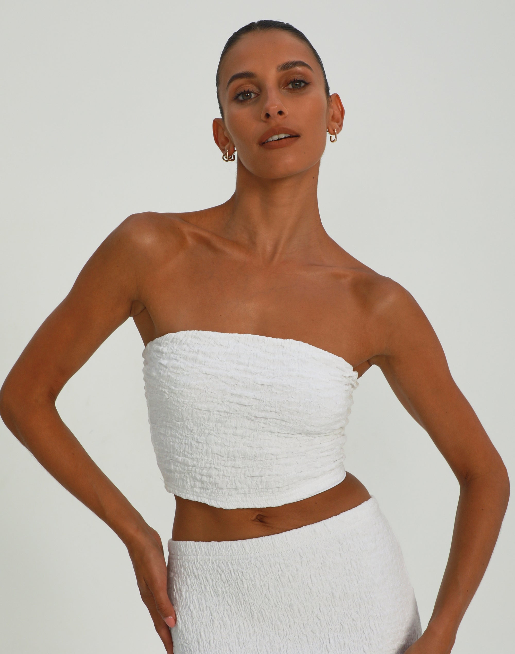 Textured Strapless Bandeau in White | Glassons
