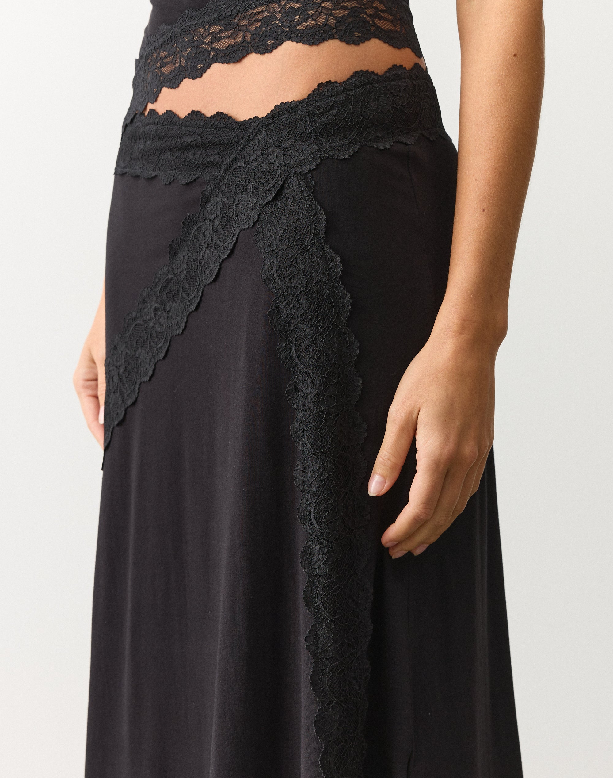 Lace Trim Midi Skirt in Black | Glassons US