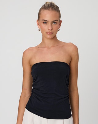https://www.glassons.com/content/products/dawn-strapless-top-black-front-tv166641smo.jpg?optimize=medium&width=320