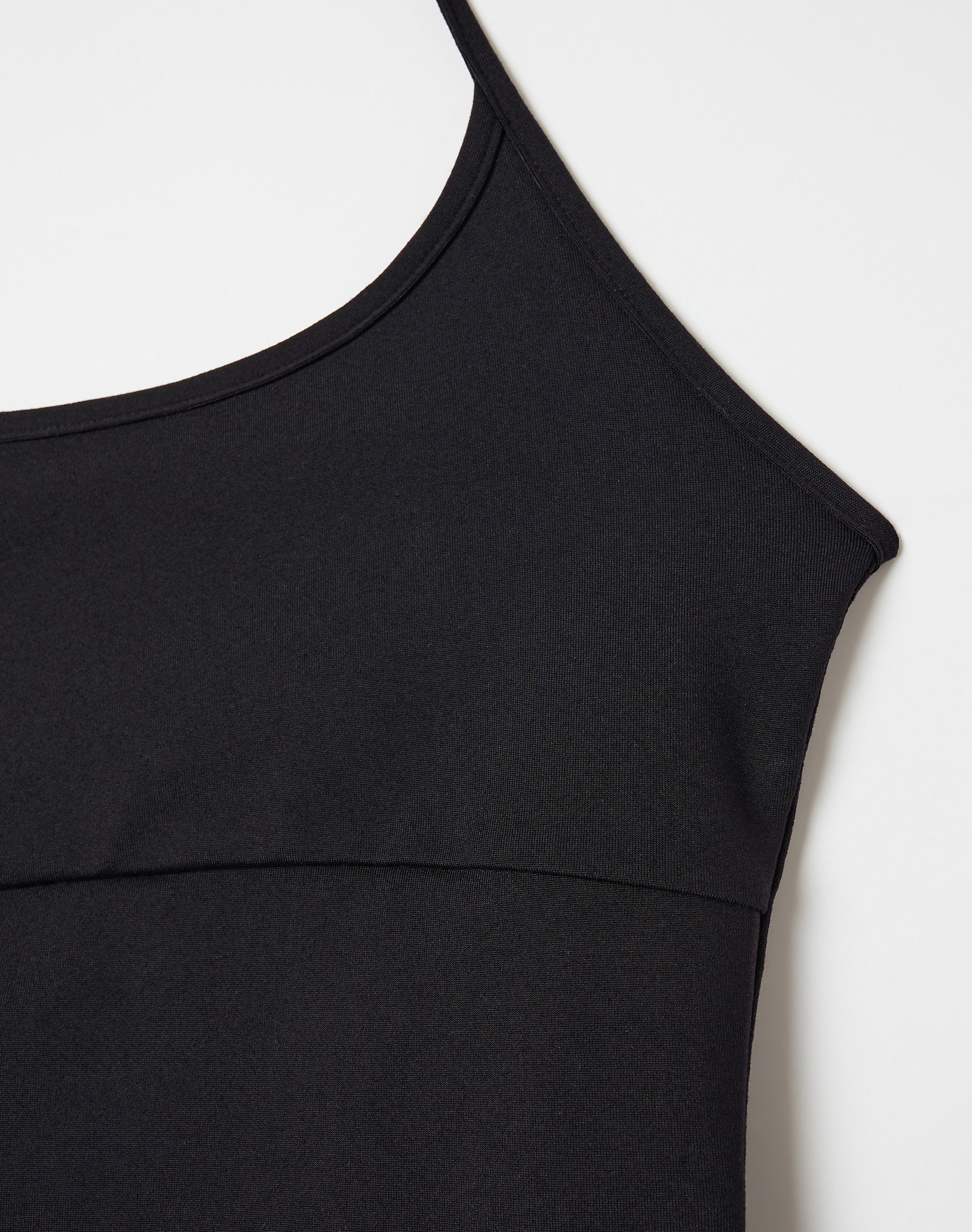 Soft Sculpt Scoop Neck Halter Top in Black | Glassons US