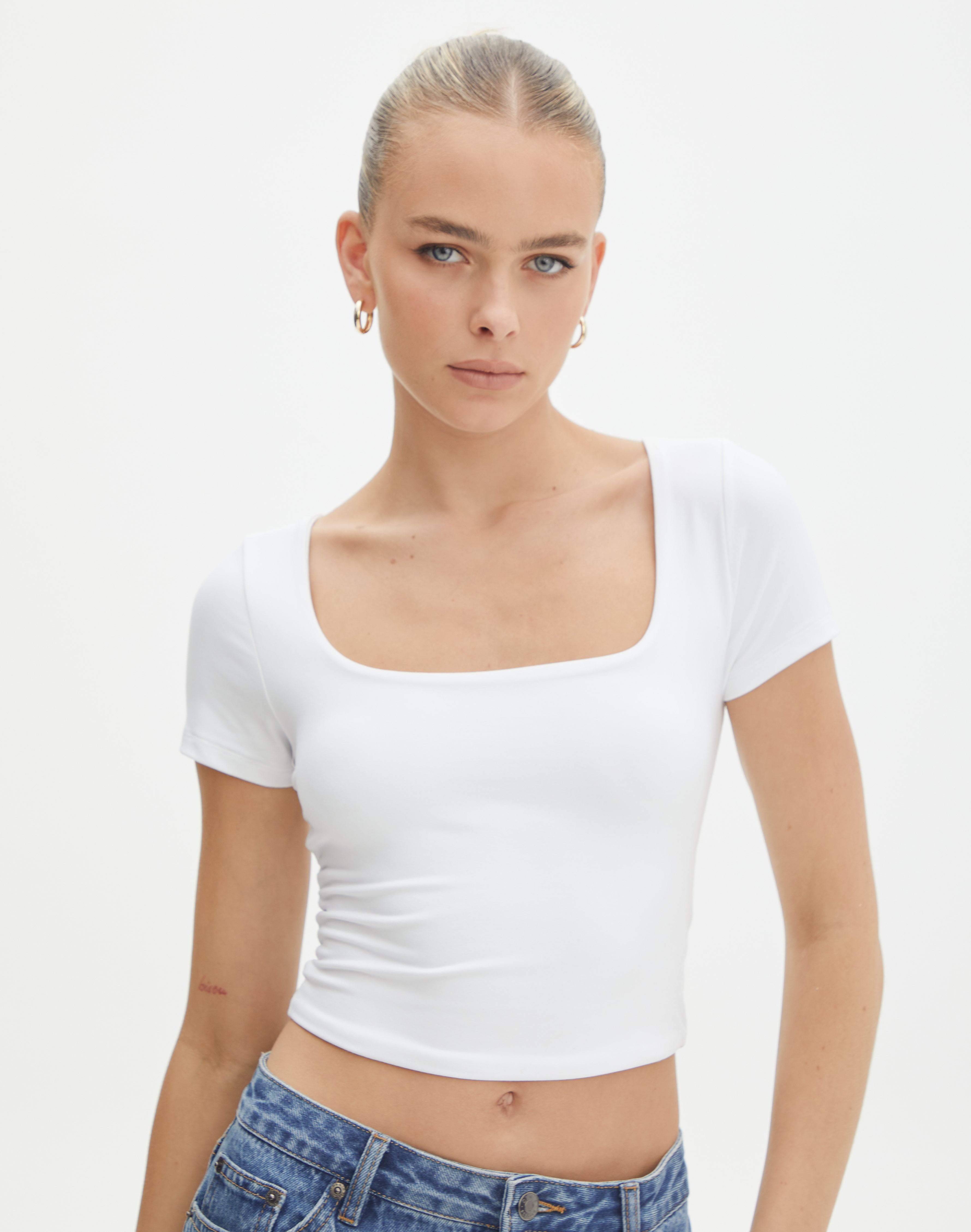white glassons top