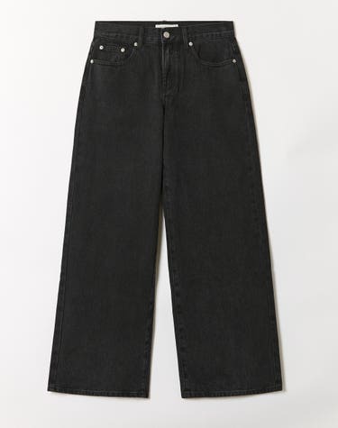 Low Rise Wide Leg Jean