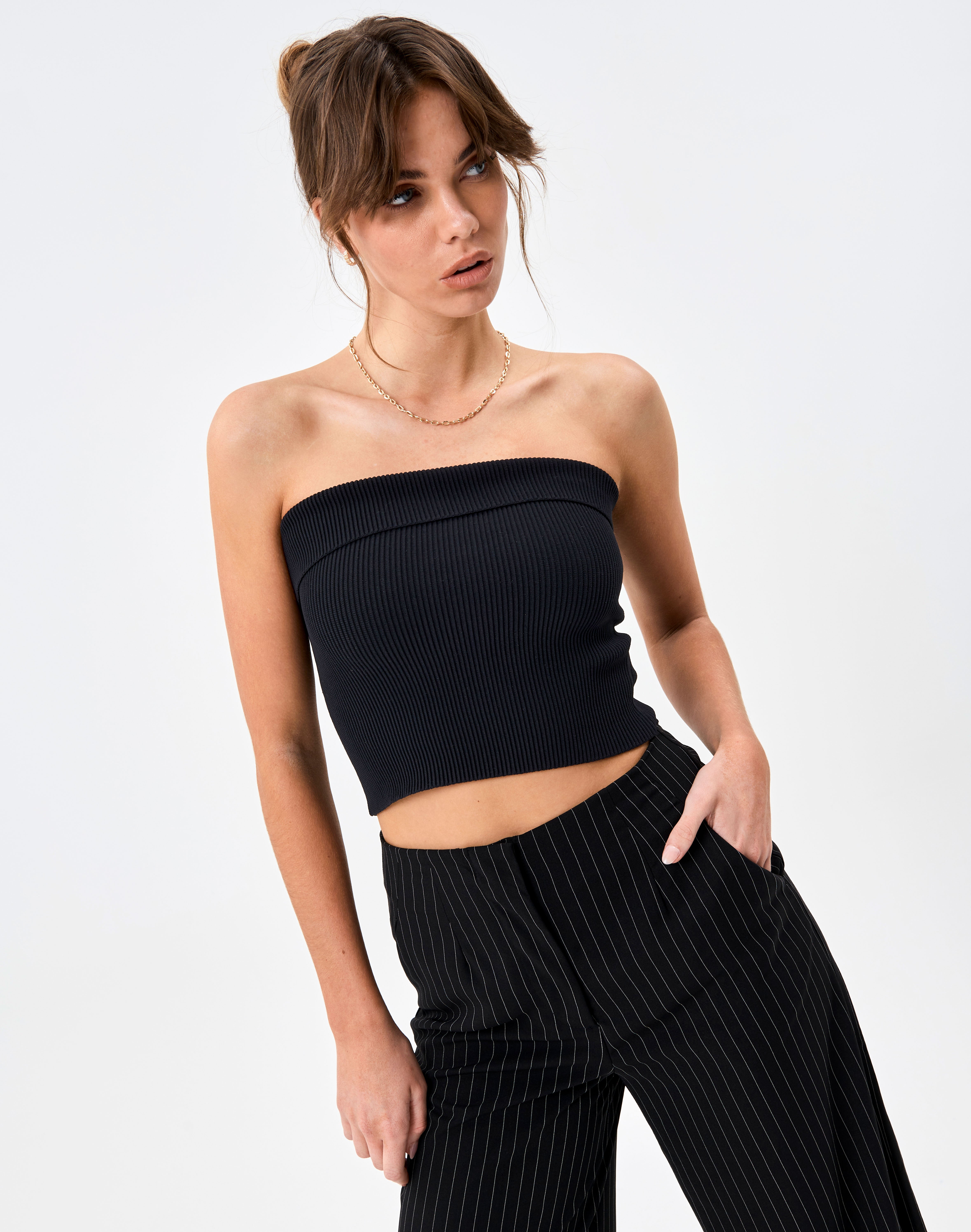 black strapless tube top