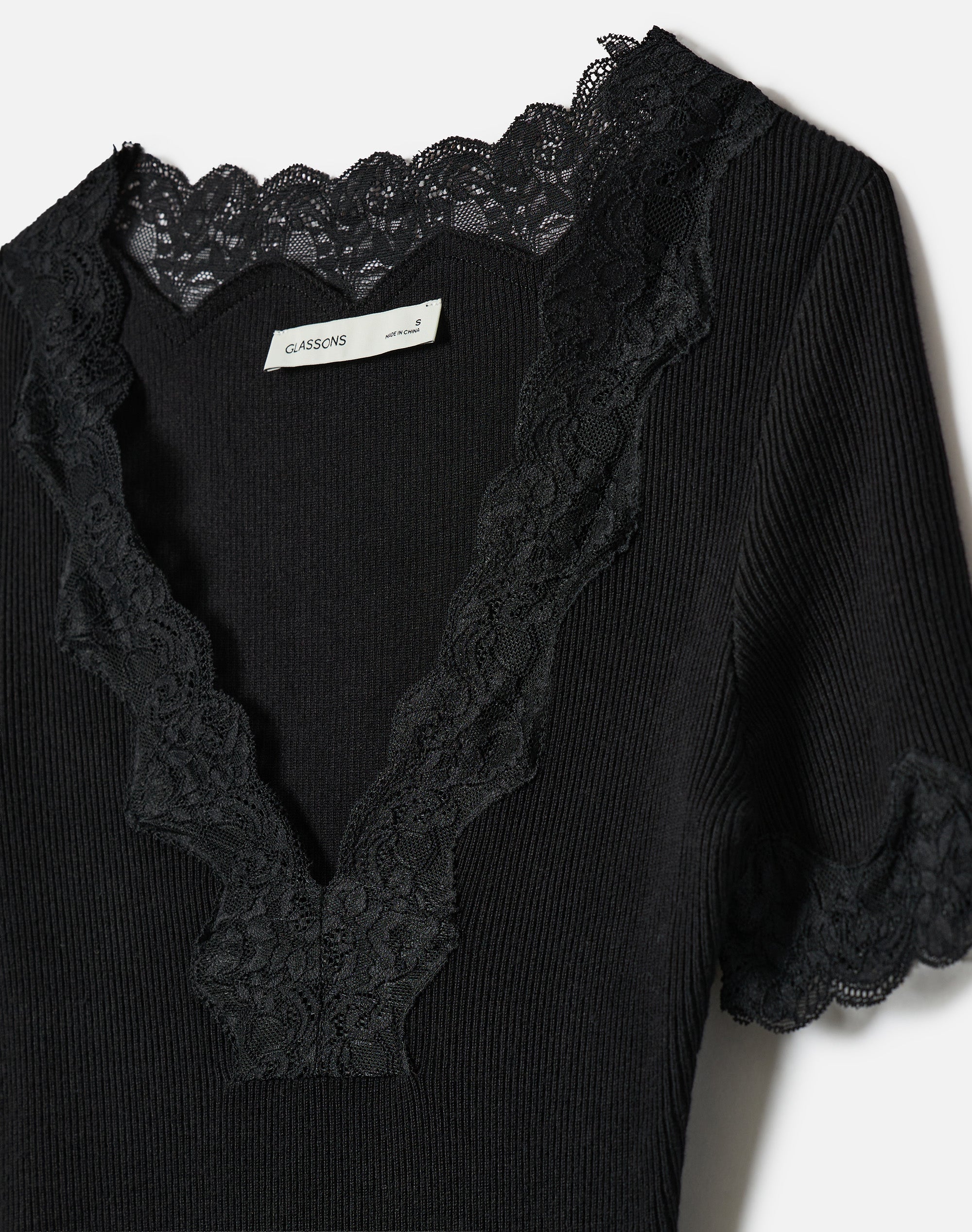 Scalloped Lace Trim Knit Top in Black | Glassons US