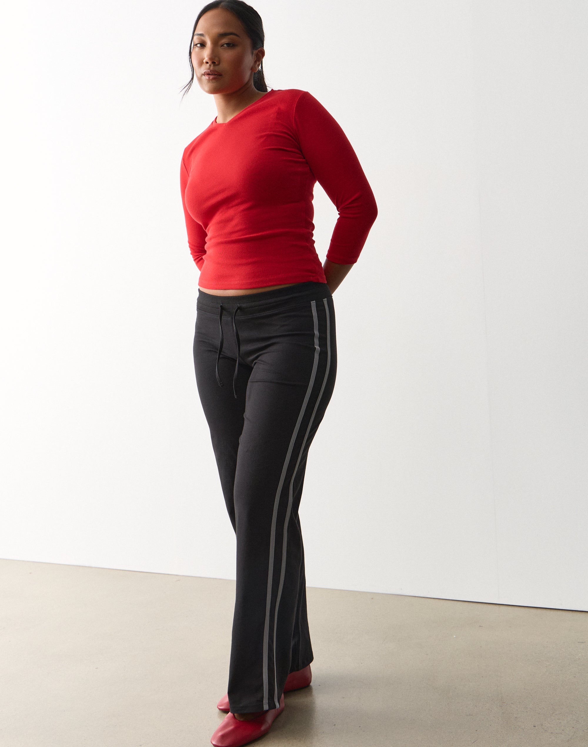Cotton Relaxed Straight Leg Pants in Black X Cool Drift | Glassons US