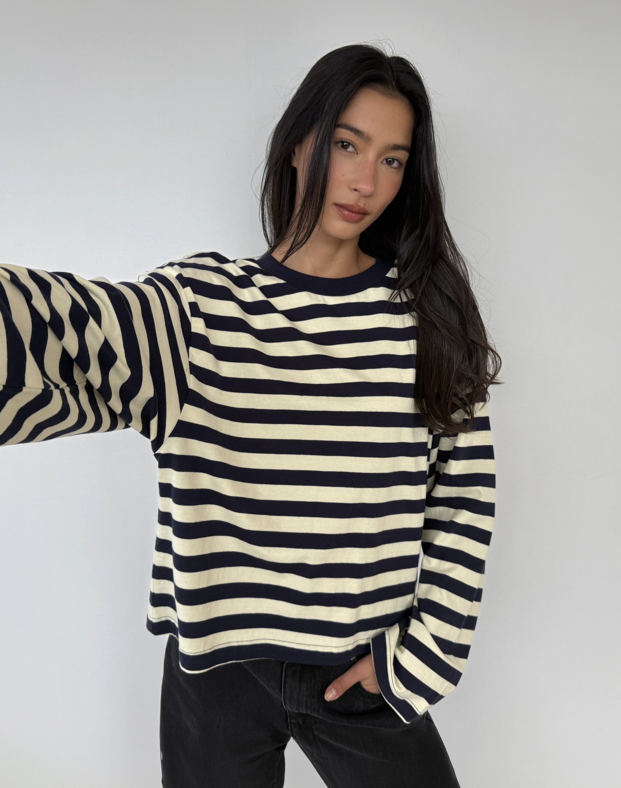 Stripe Cotton Boxy Long Sleeve Top in Dusty X Navy Mara Stripe