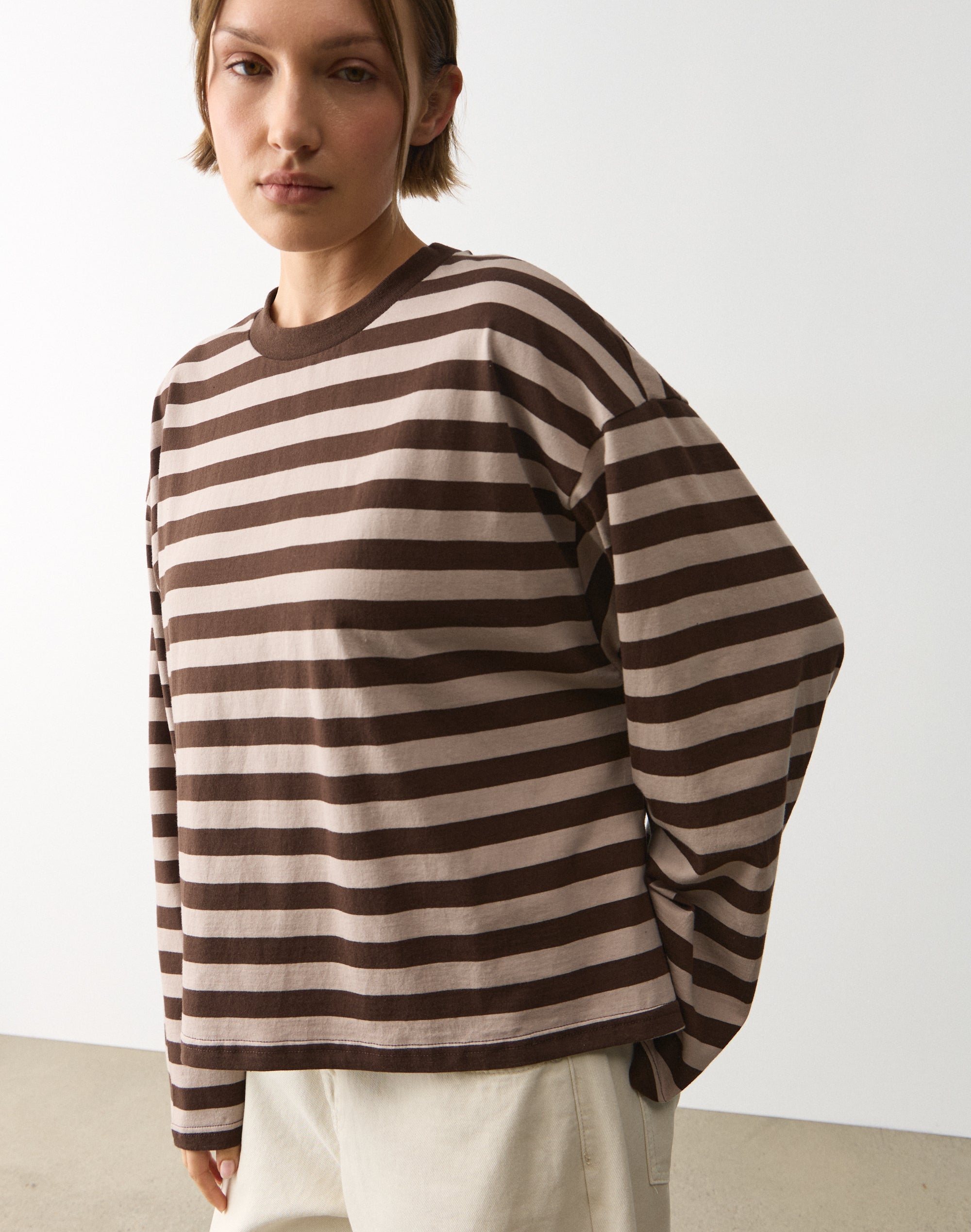 Stripe Cotton Boxy Long Sleeve Top in Sand Fudge Mara Stripe