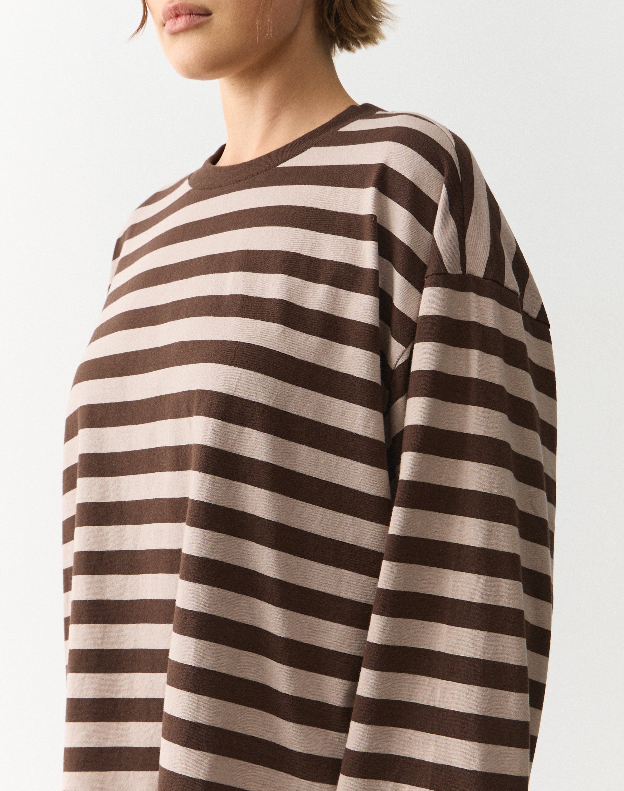 Stripe Cotton Boxy Long Sleeve Top in Sand Fudge Mara Stripe