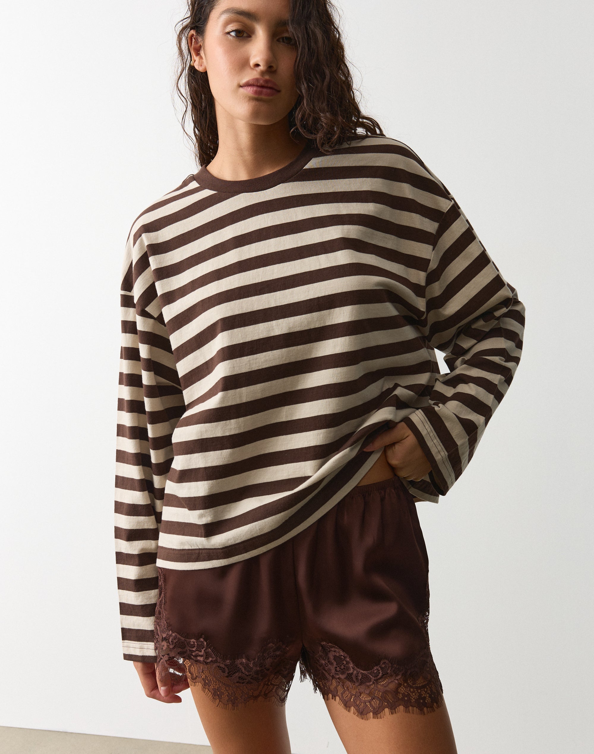 Stripe Cotton Boxy Long Sleeve Top in Solid Sand Fudge Mara Stripe