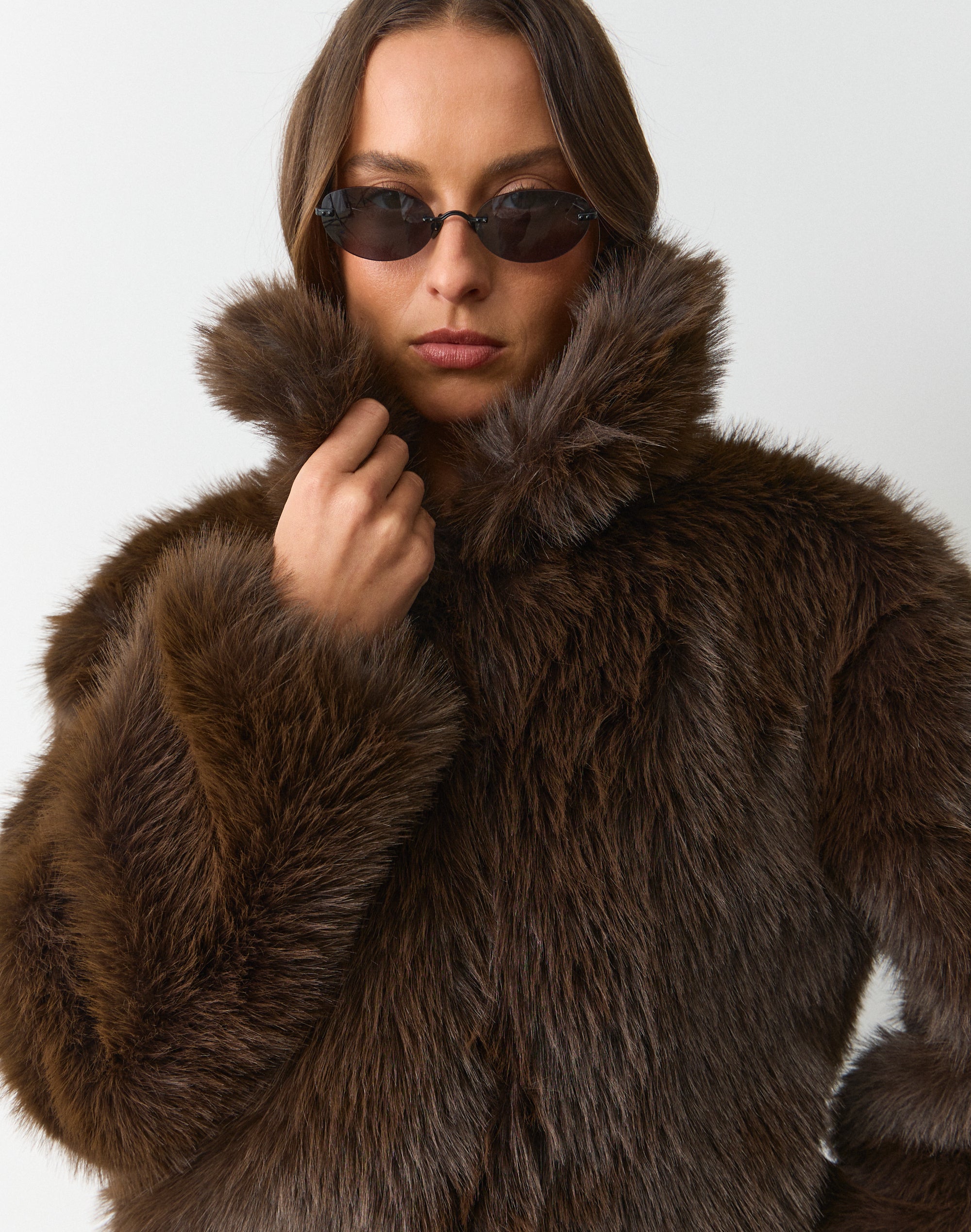 ジャケット・アウター OUNCE base fur collar coat Faux Fur Collared Jacket in Choc It Up | Glassons SG