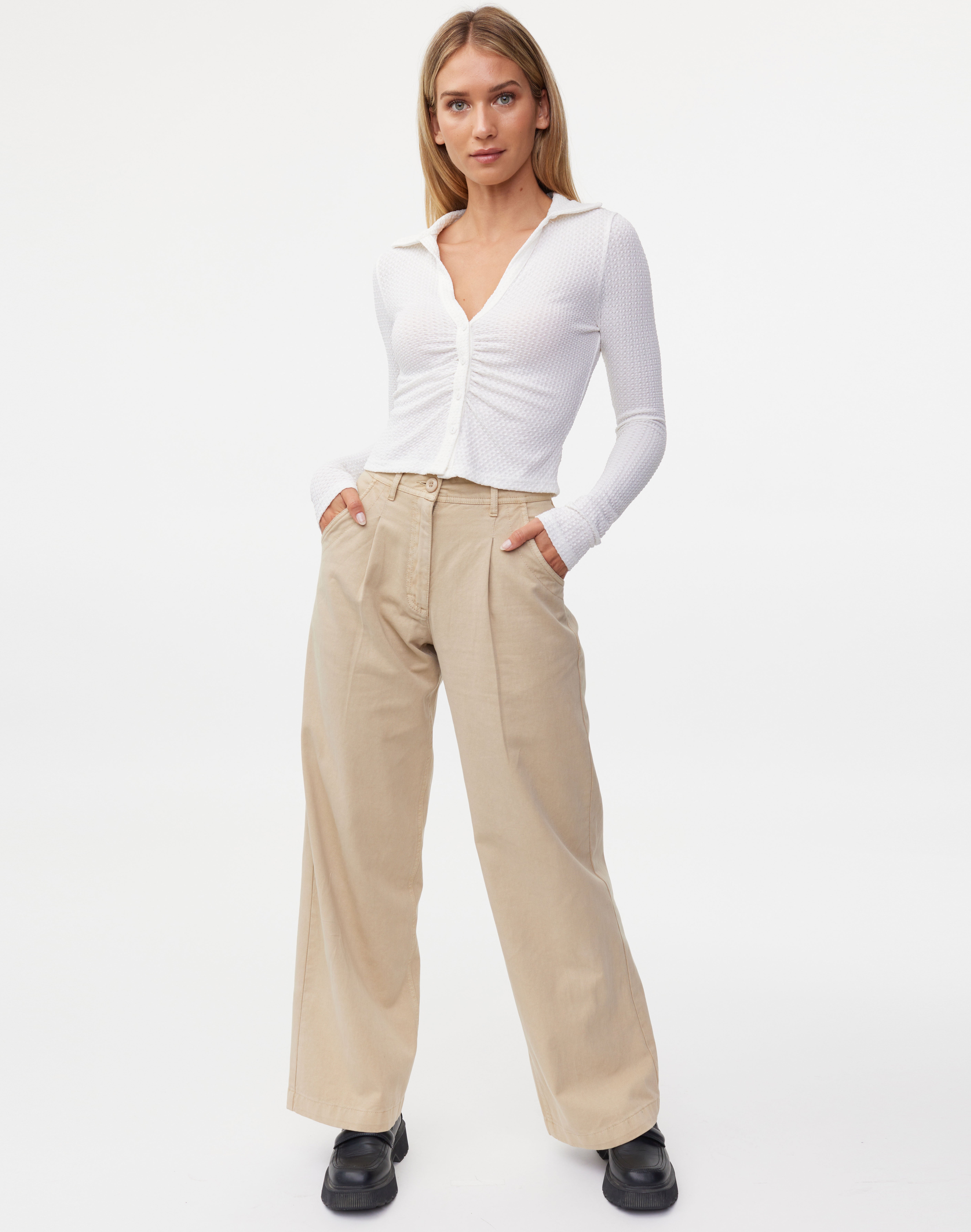 Ruched Front Long Sleeve Blouse in 