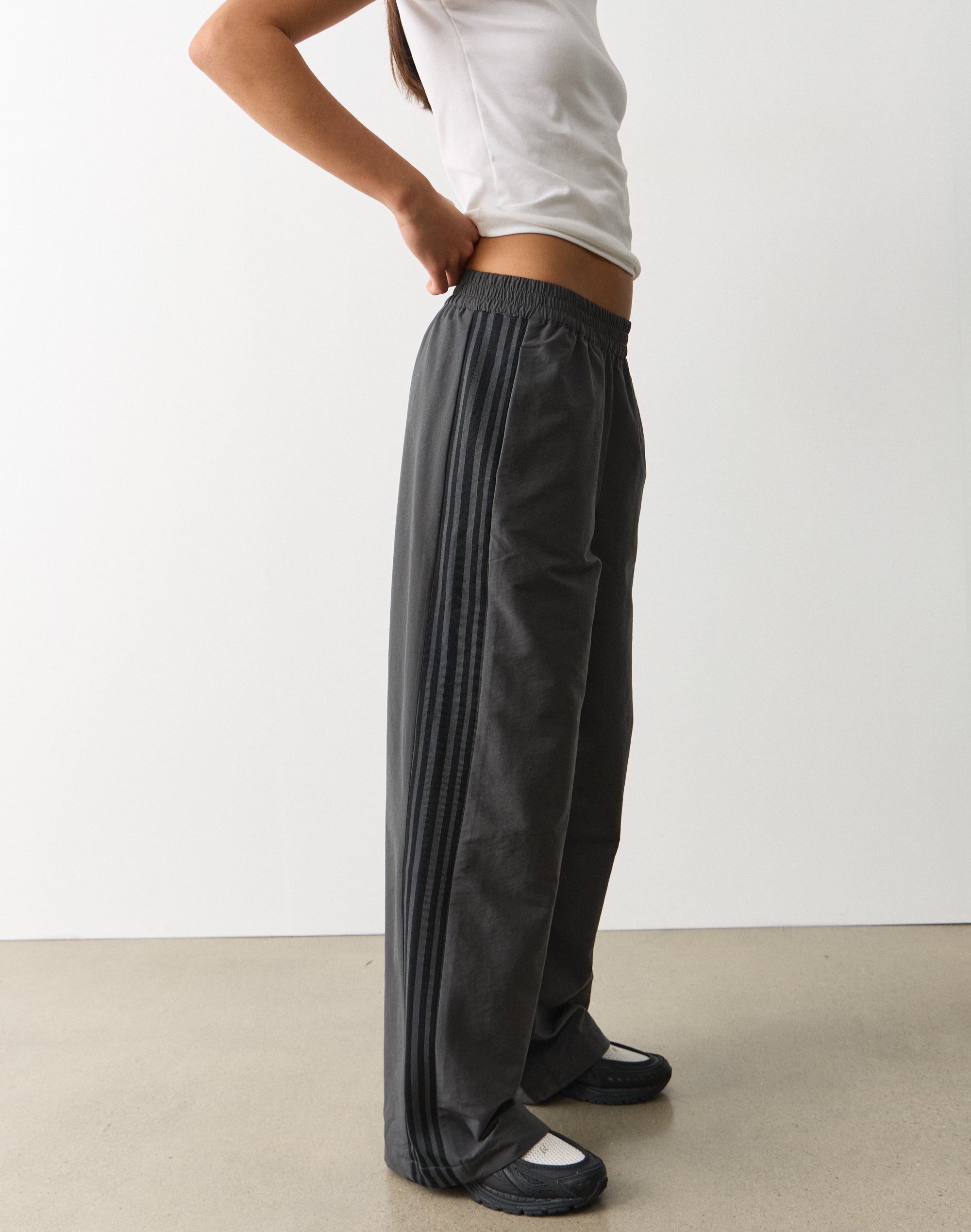 Woven Stripe Straight Leg Jogger in Moon Dust X Black | Glassons AU