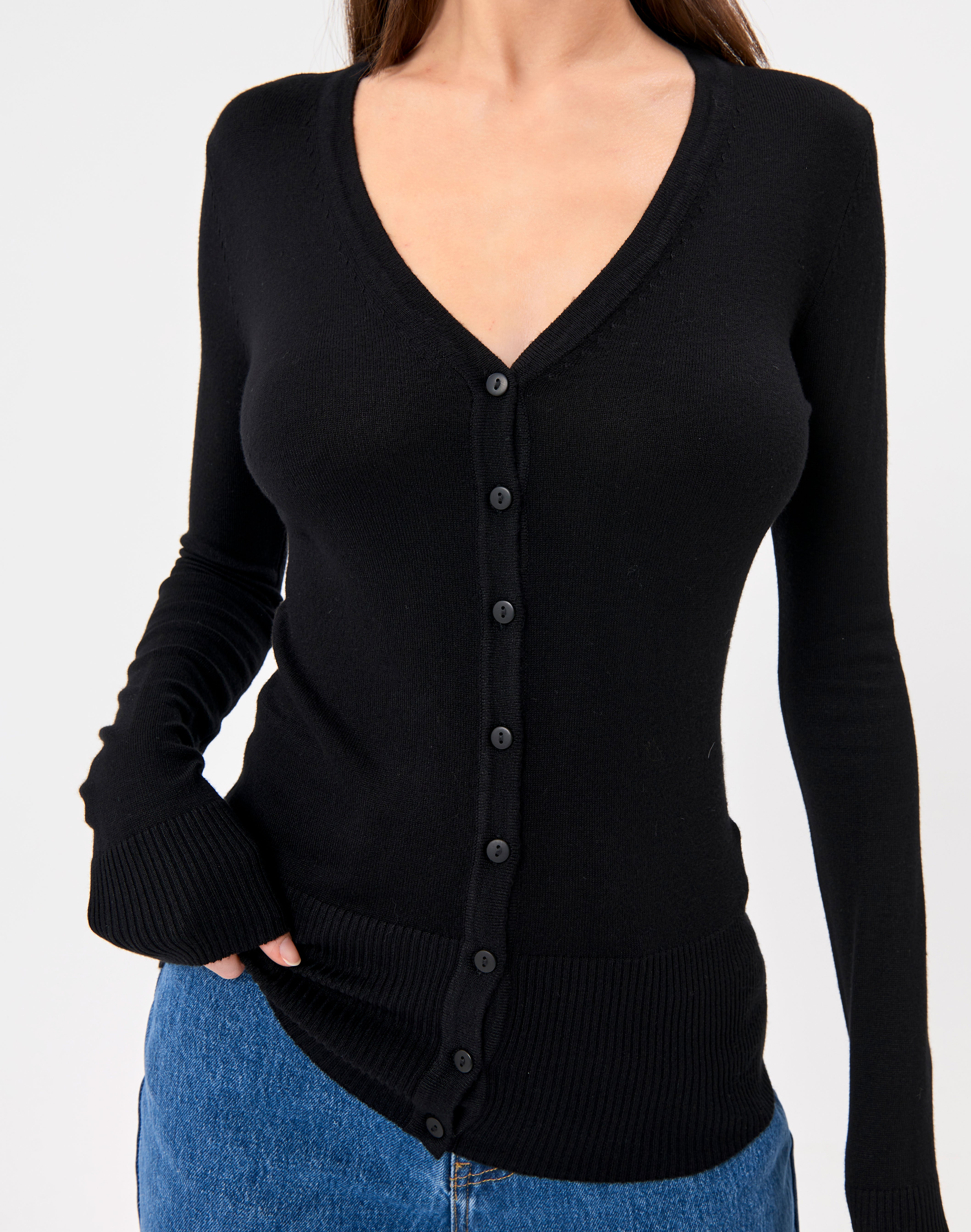 Long Sleeve Basic Cardigan in Black 