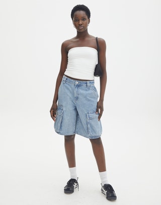 Low Rise Mini Short in Suzy Mid Wash