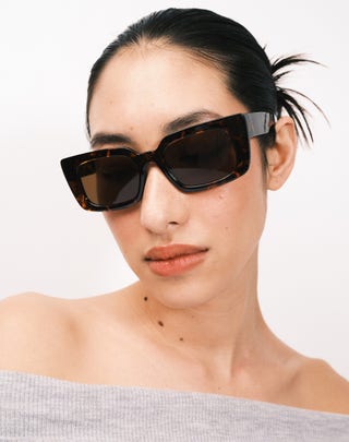 Square Tortoise Shell Sunglasses in Tort
