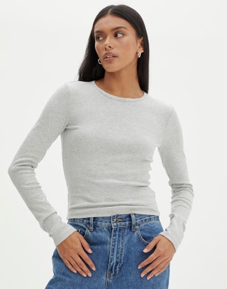 Ribbed V Neck Long Sleeve Knit in On The Rocks