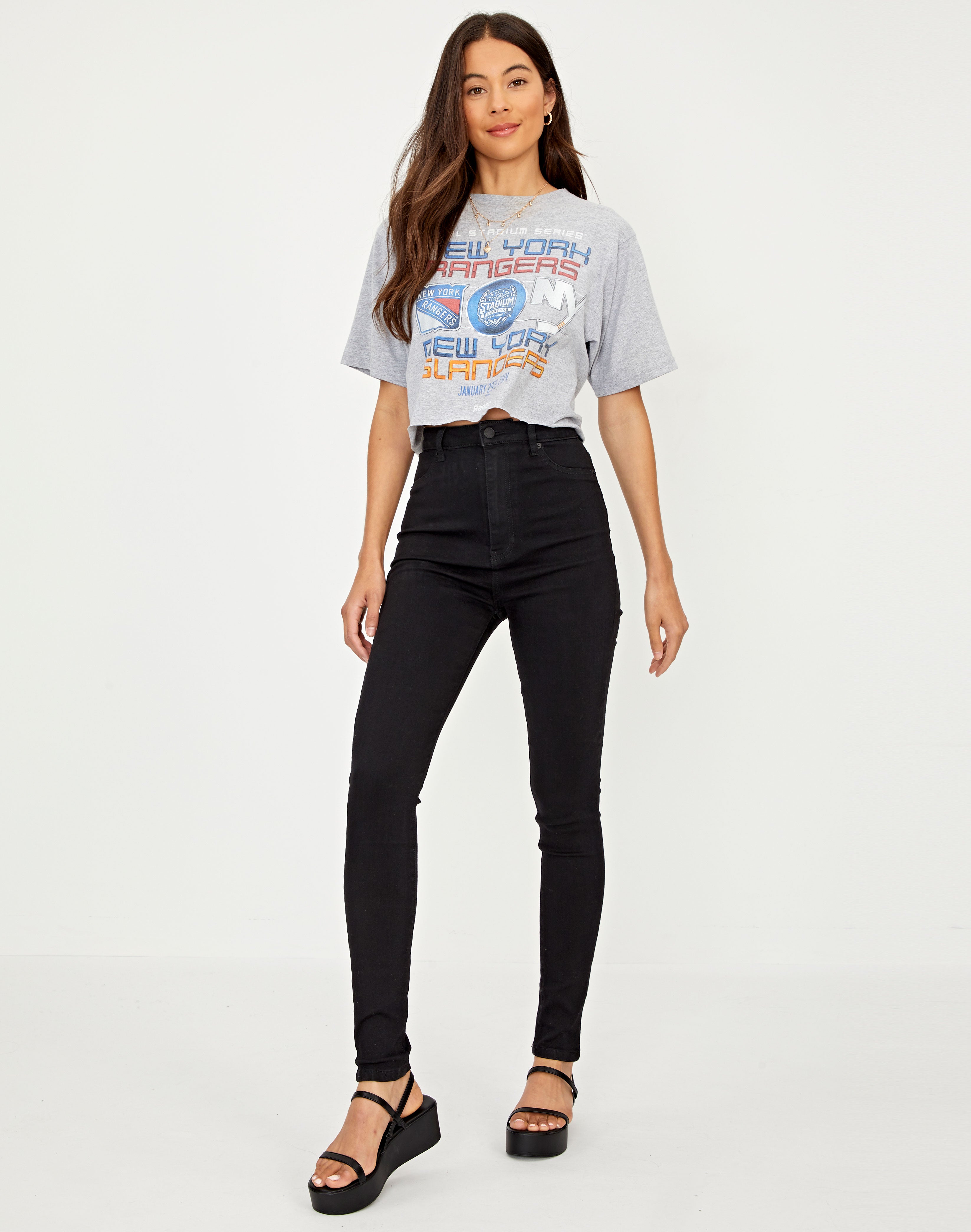 Super High Stretch Skinny Jean in Black 