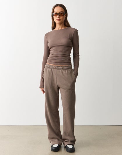 Relaxed Straight Leg Sweatpant