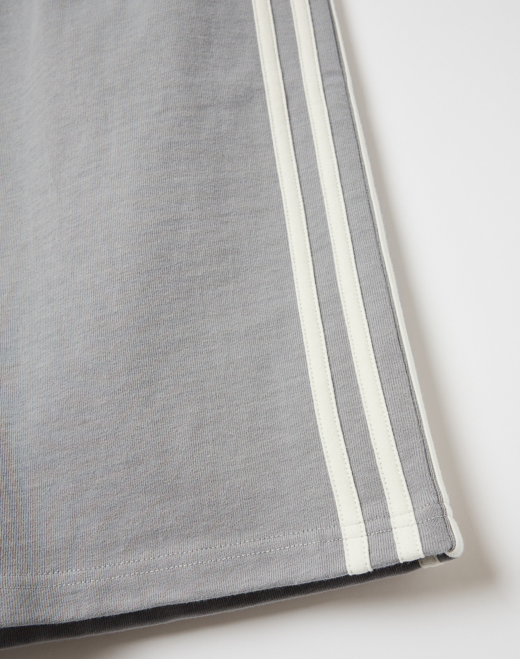 Tipped Oversized Longline Sweat Short in Cool Drift X Milk