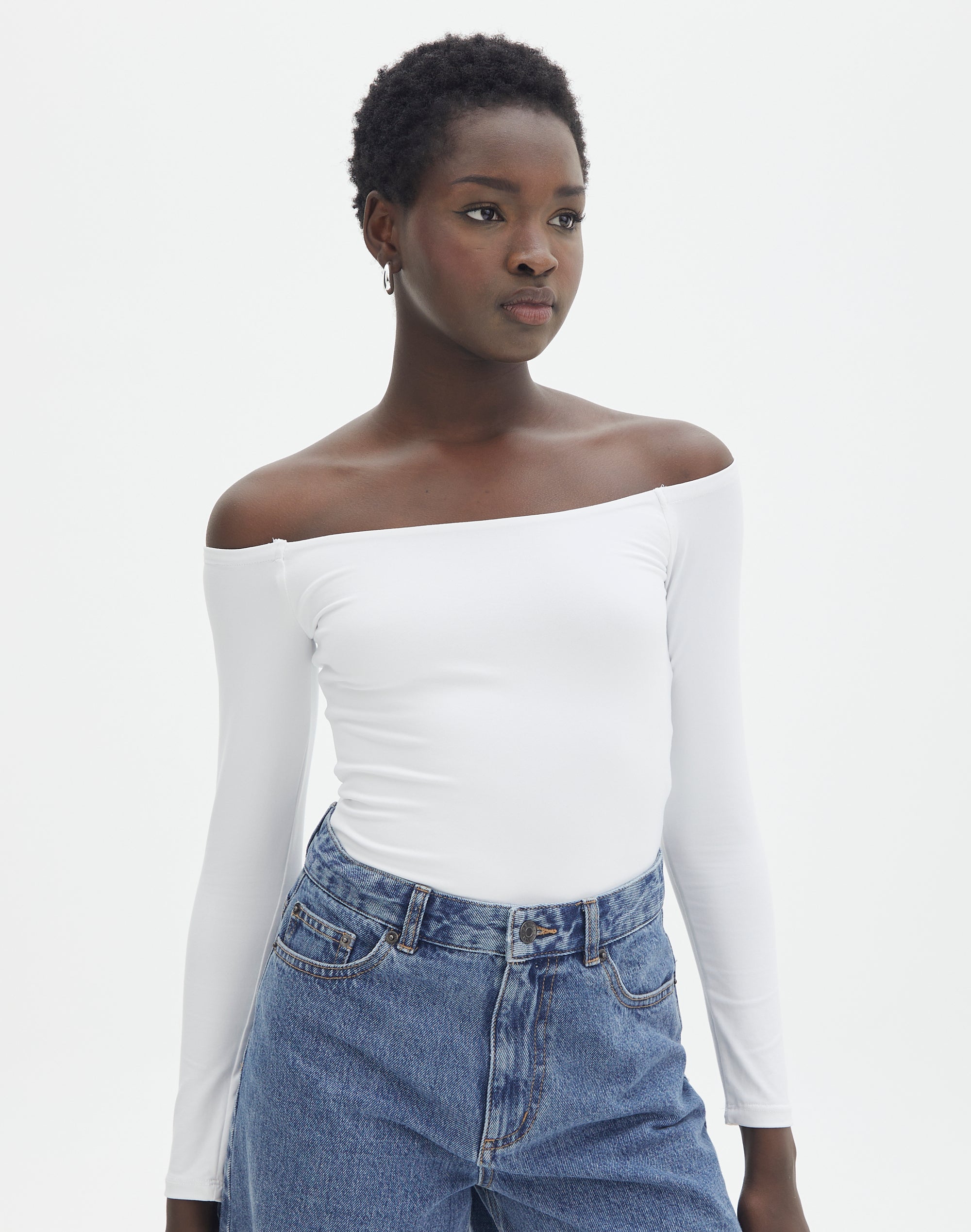 Supersoft Off The Shoulder Longsleeve Bodysuit in White