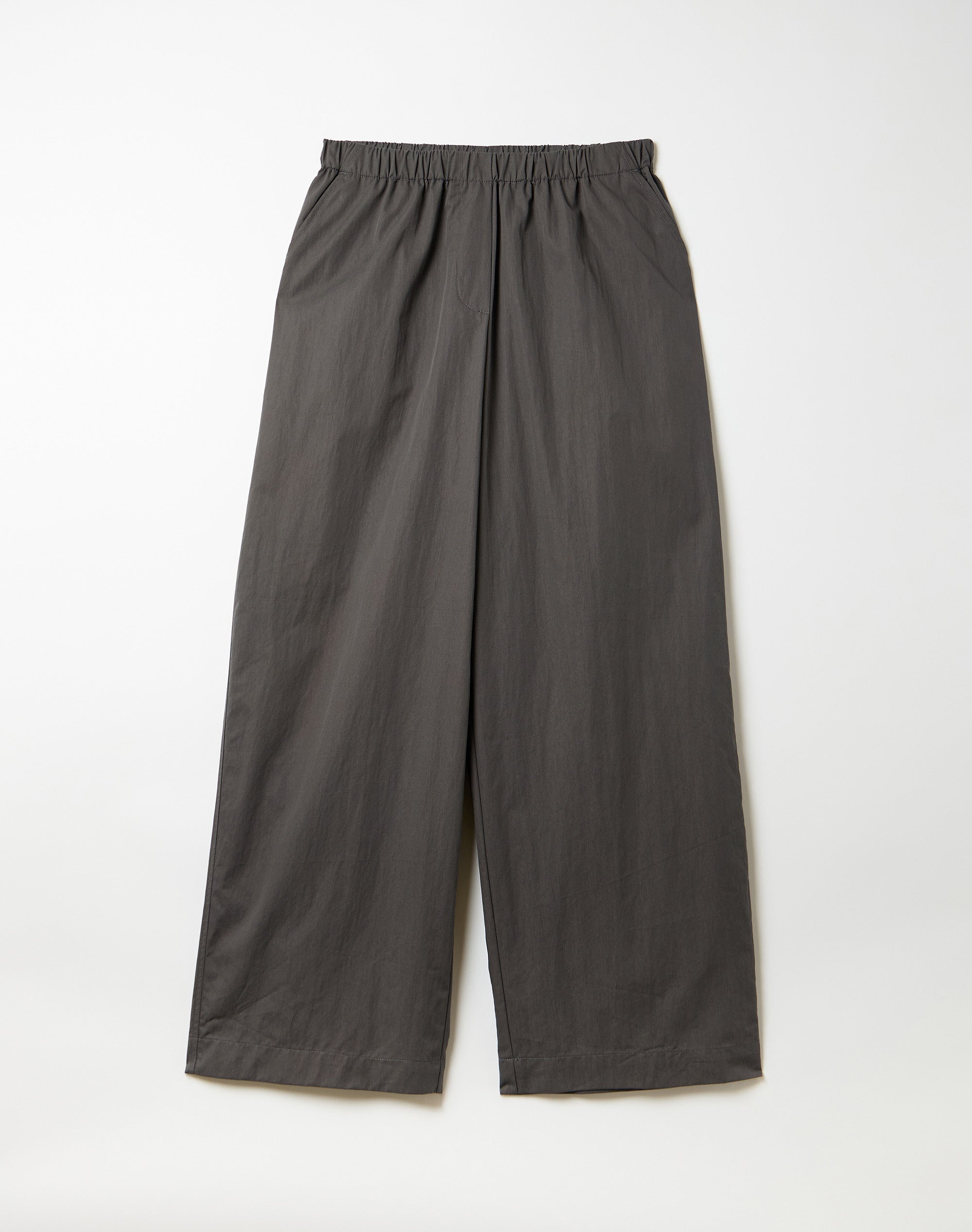Mid Rise Elastic Waist Pants in Coal Me Up | Glassons US